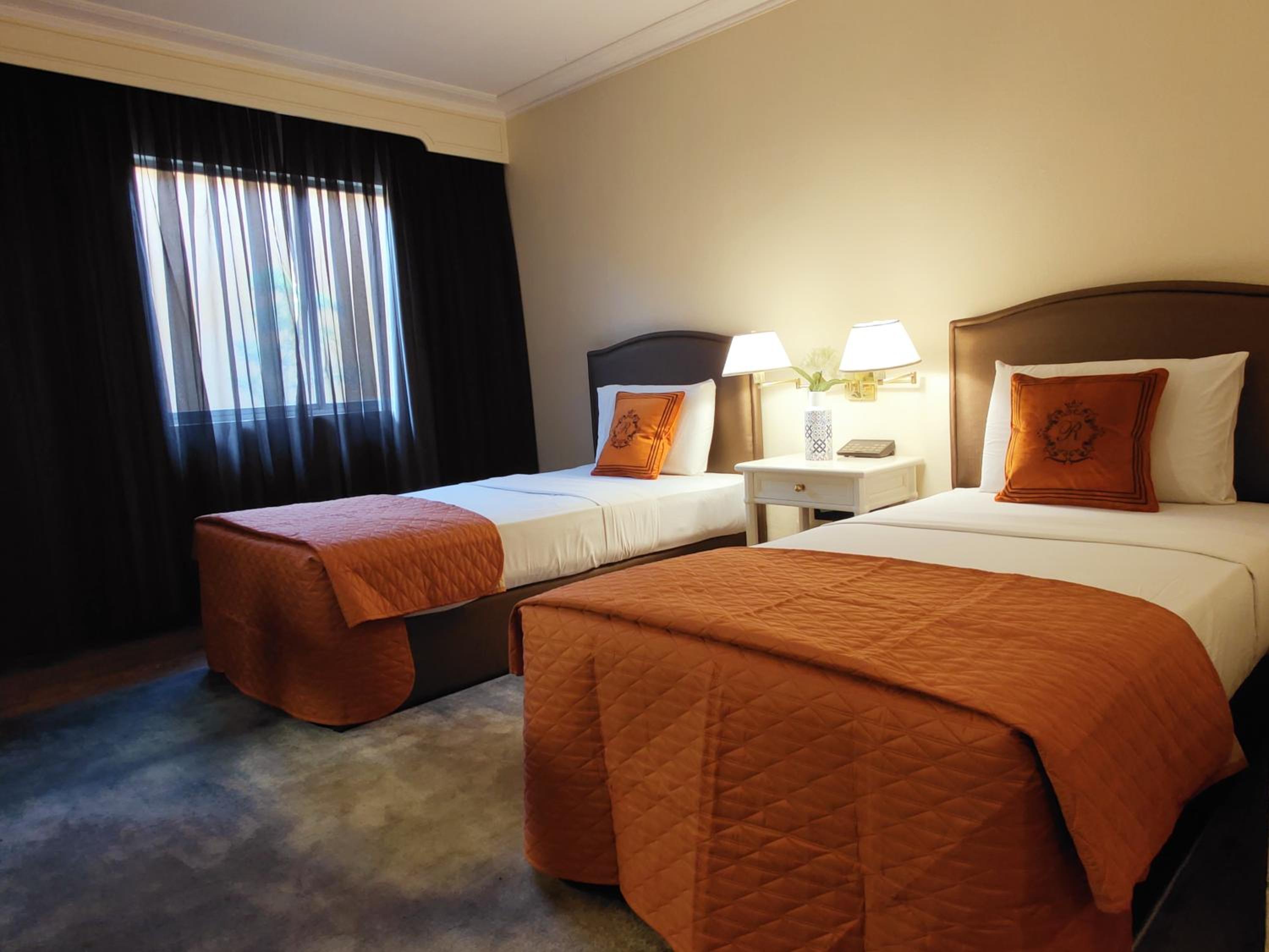 Superior Twin Room photo 2