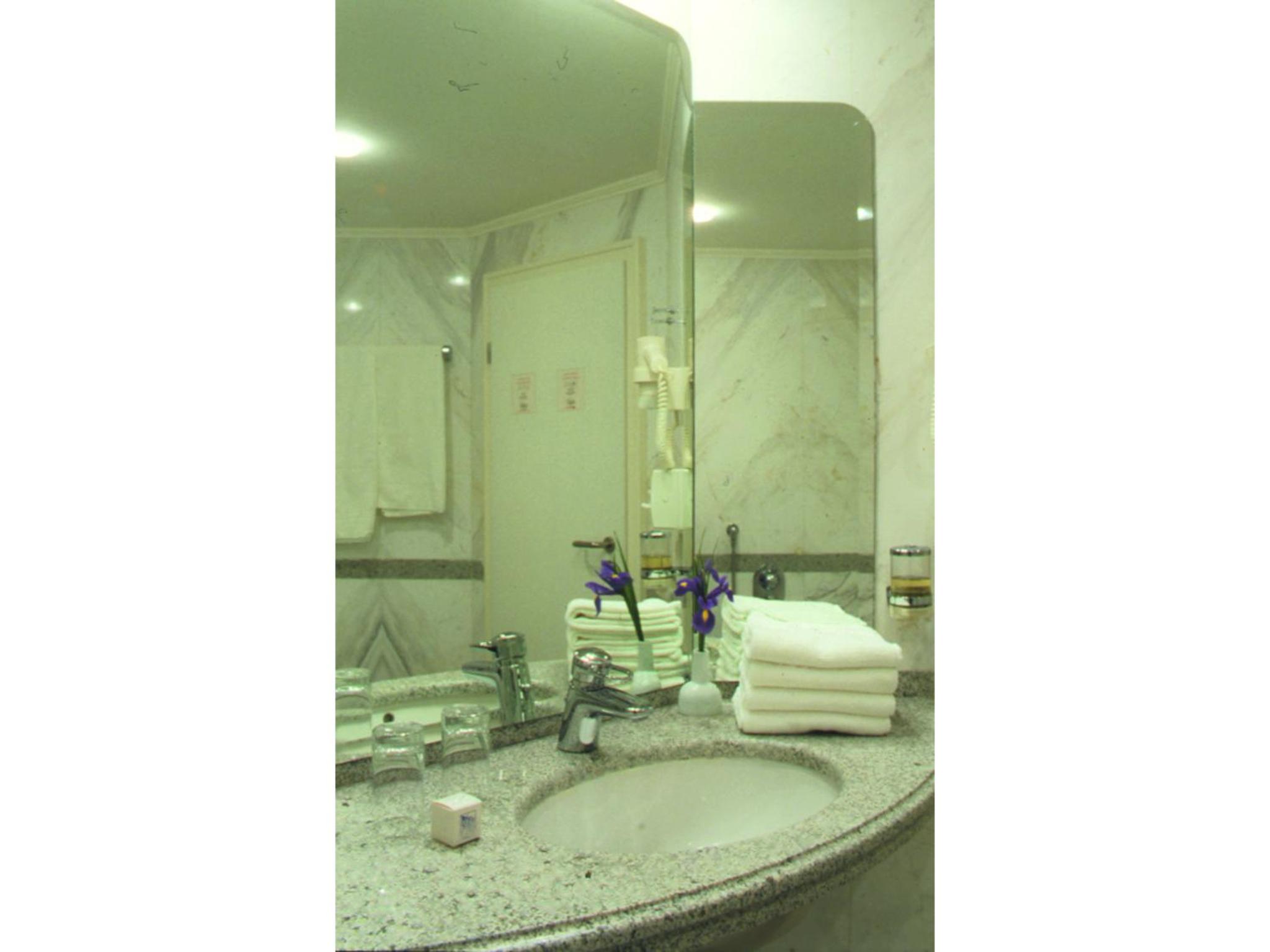 Classic Room - Photo 9