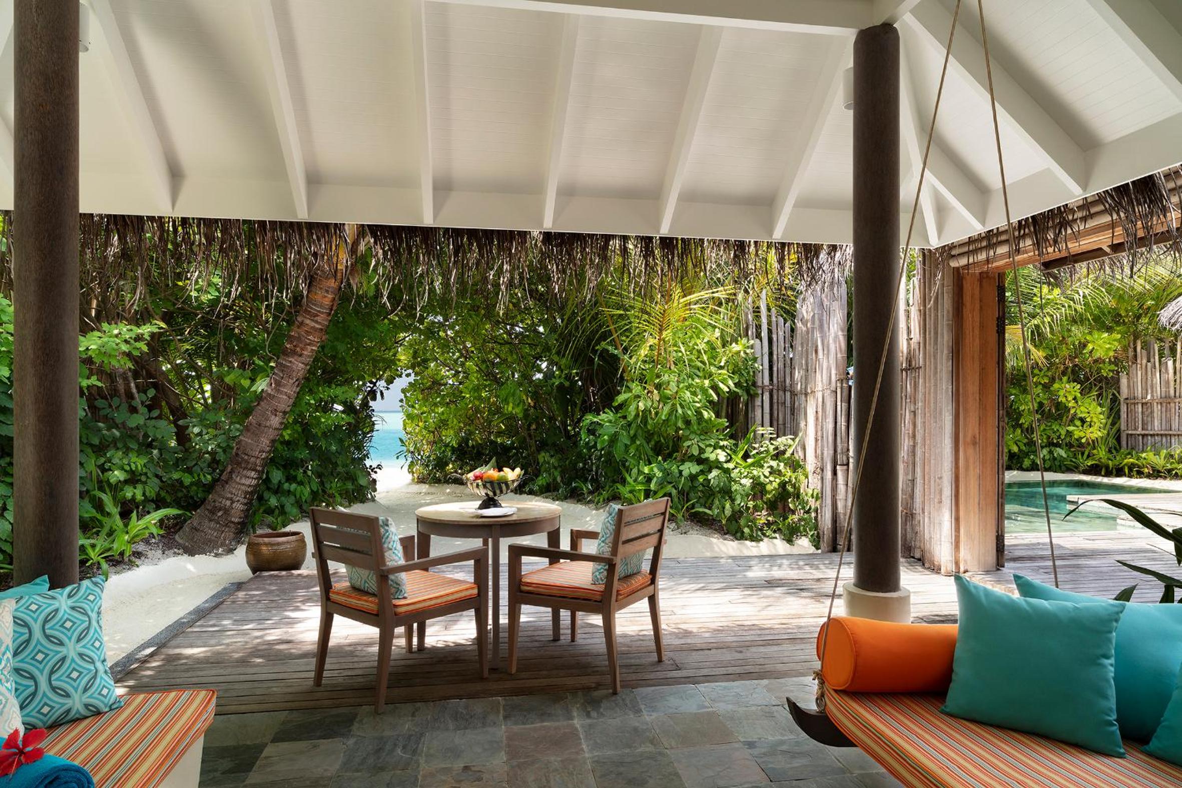 Two Bedroom Anantara Beach Pool Villa photo 2