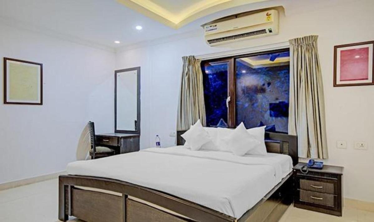 Deluxe Room - Photo 1