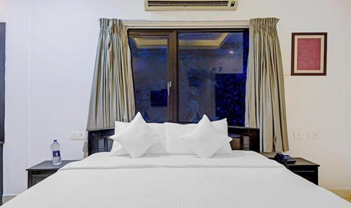 Deluxe Room - Photo 3