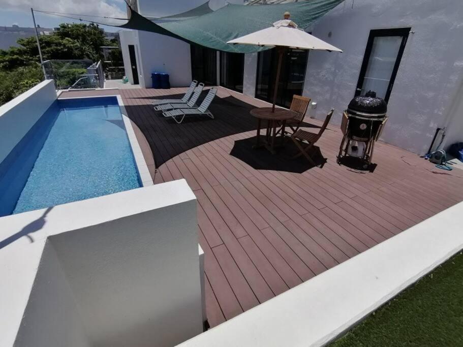 Three-Bedroom House - Photo 42