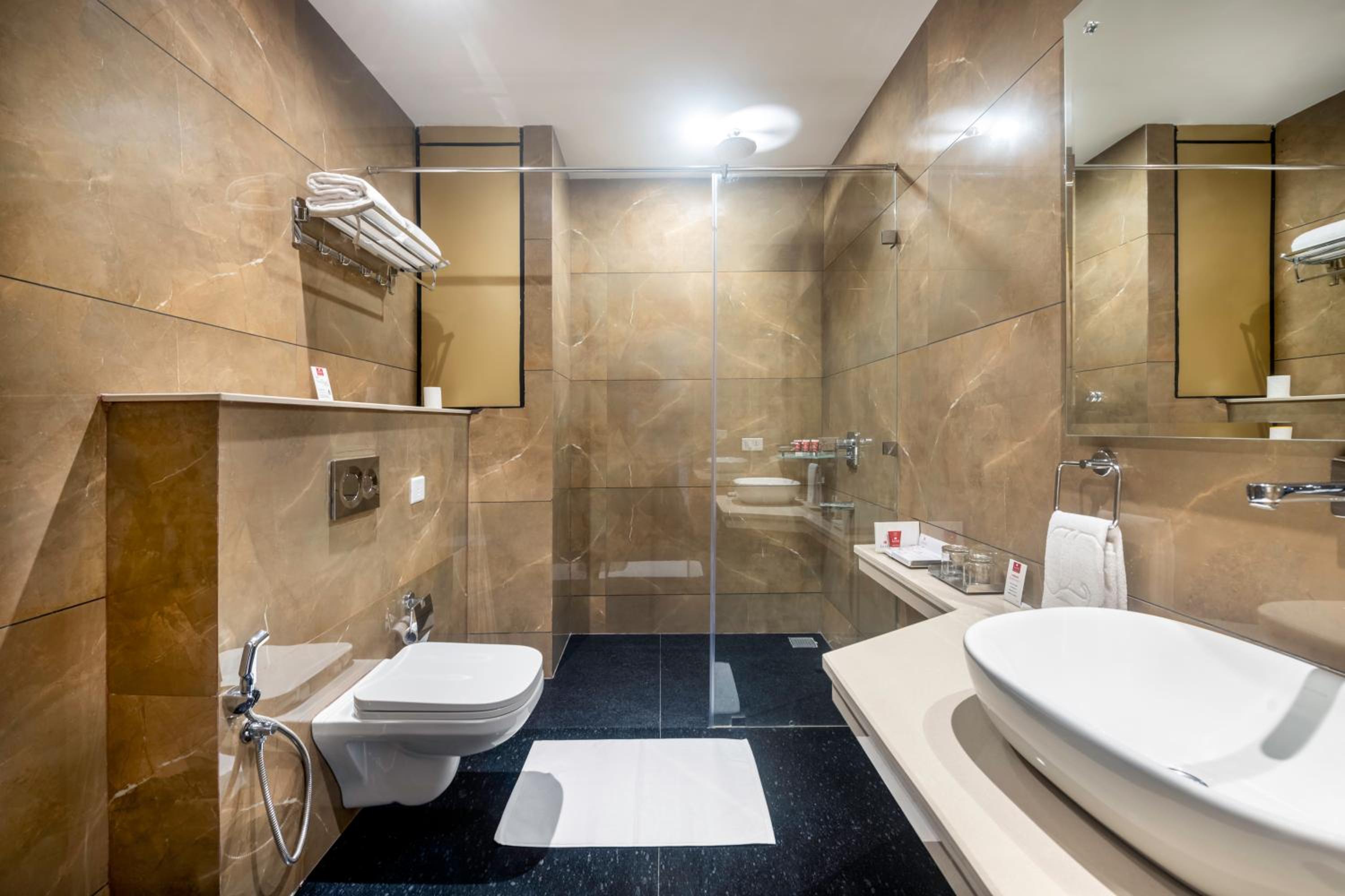 Superior Twin Room - Photo 4