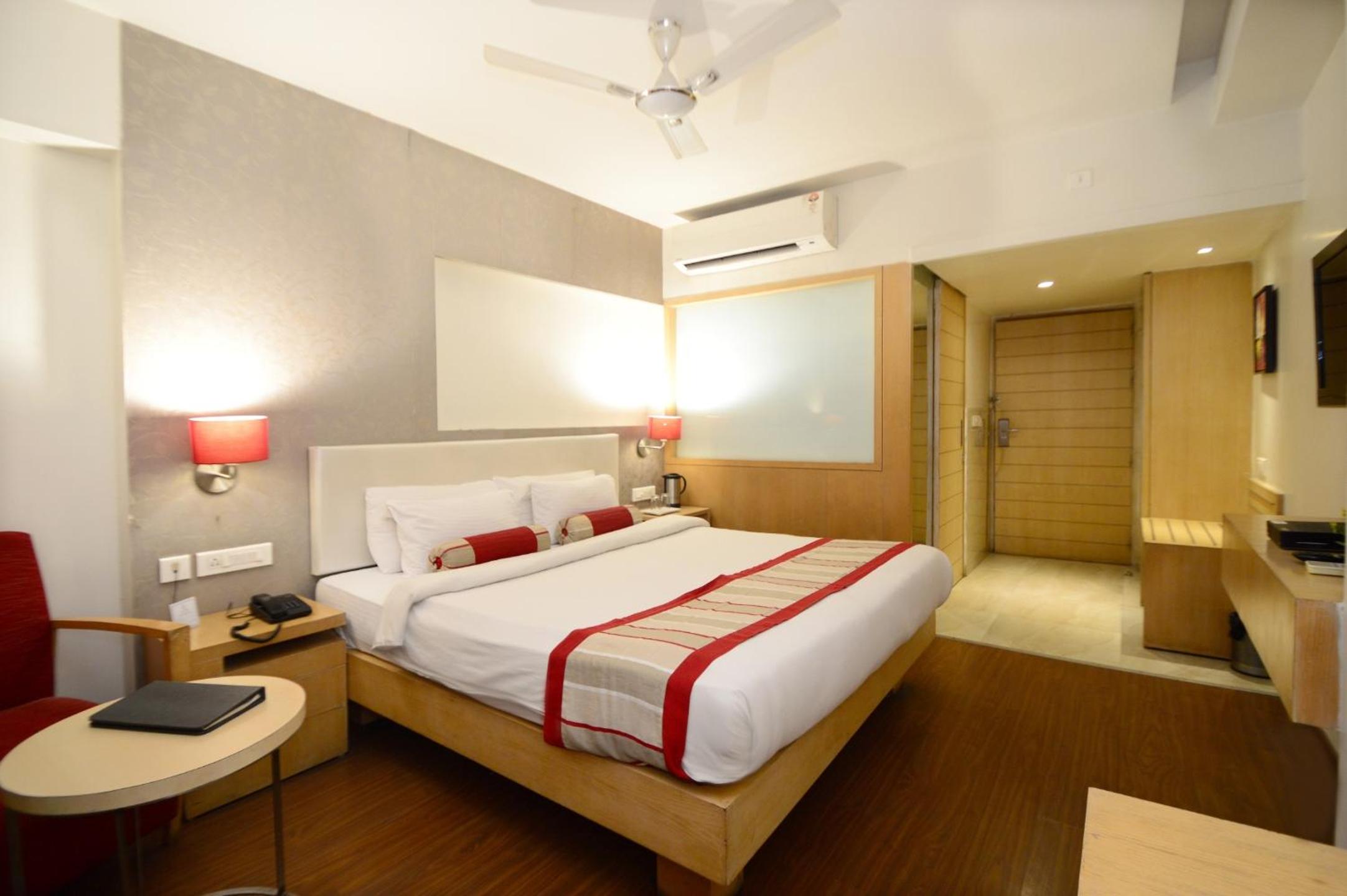Deluxe Double Room - Photo 4