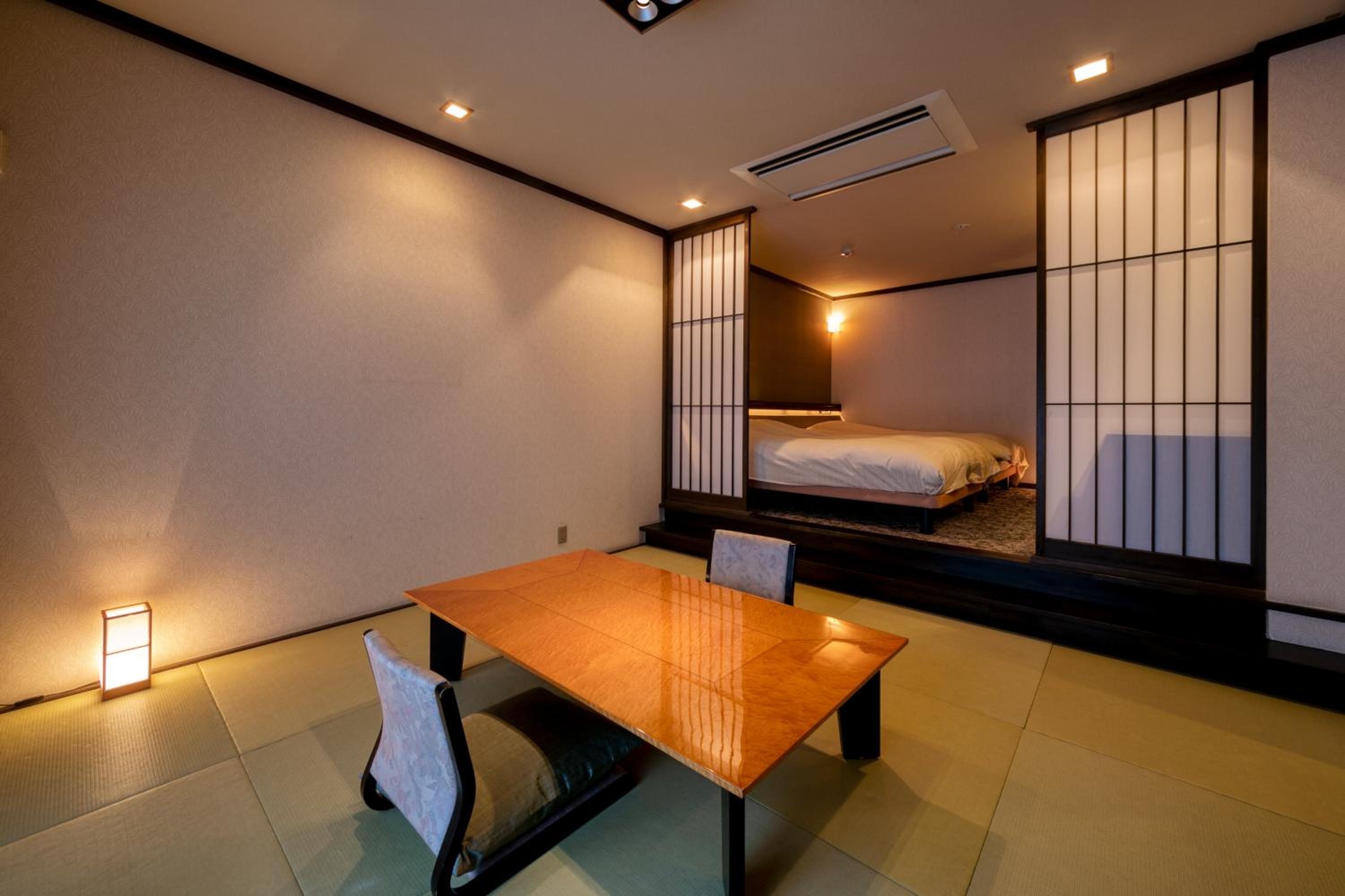 Japanese Western Room with Yufu Mountain View and Private Bath - Main Building(Adult Only)