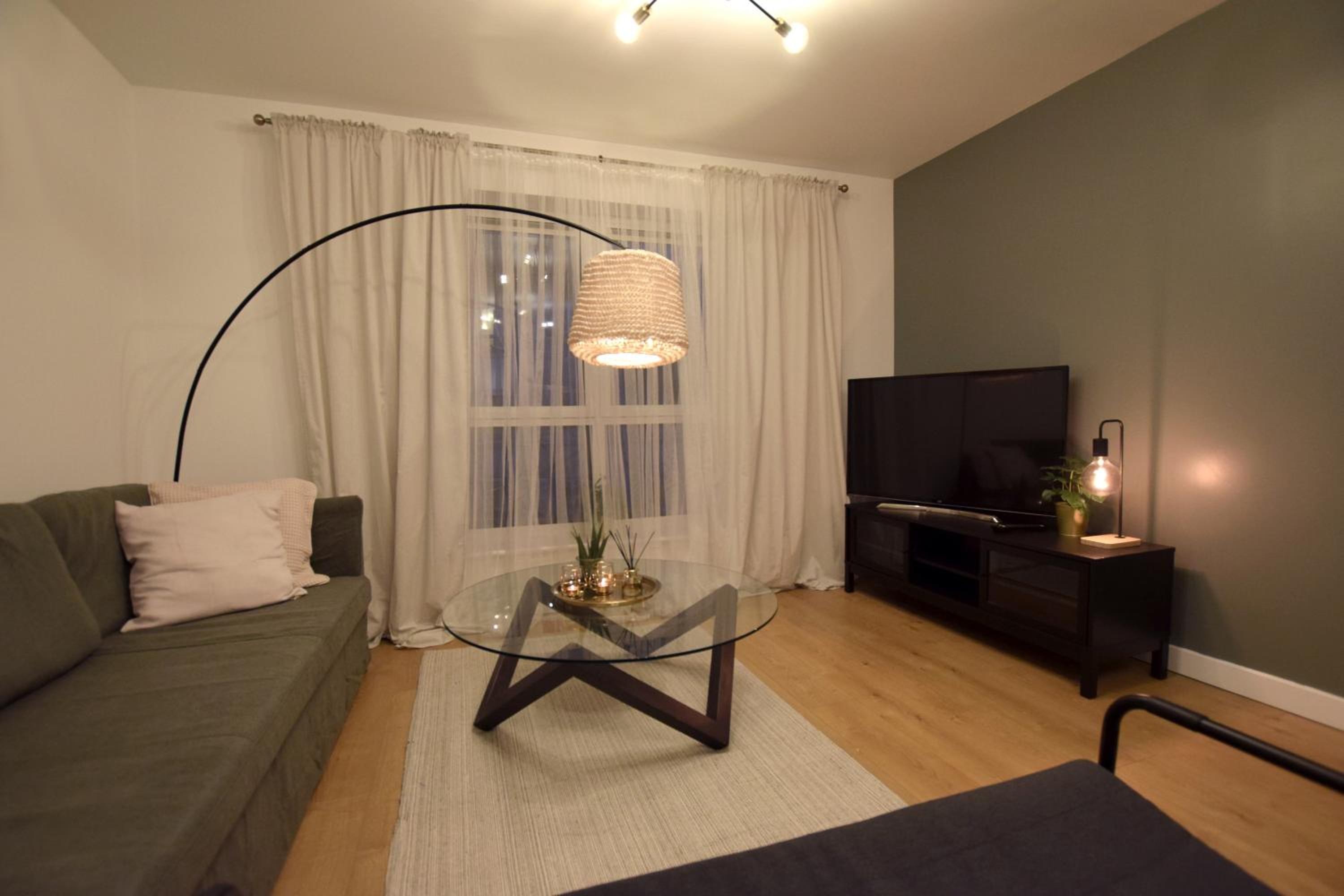 Two-Bedroom Apartment - Photo 8