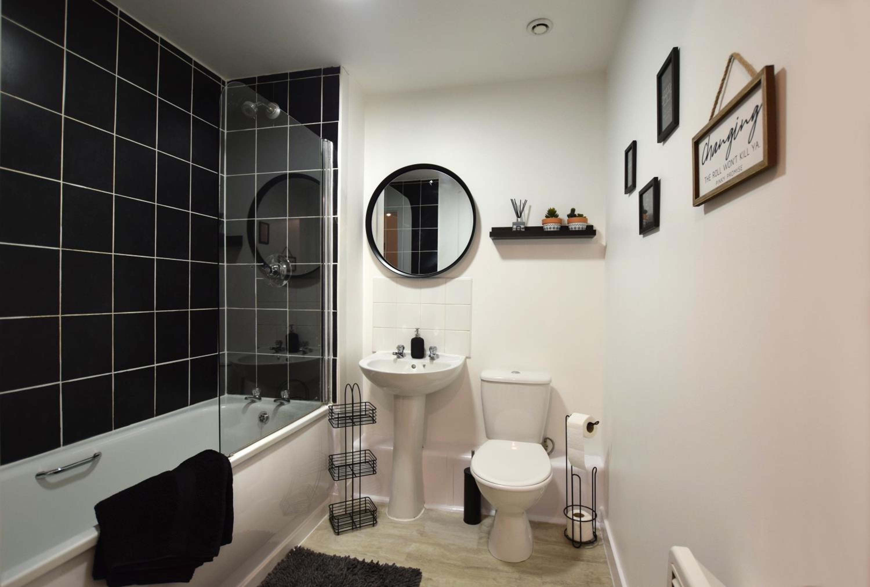 Two-Bedroom Apartment - Photo 10