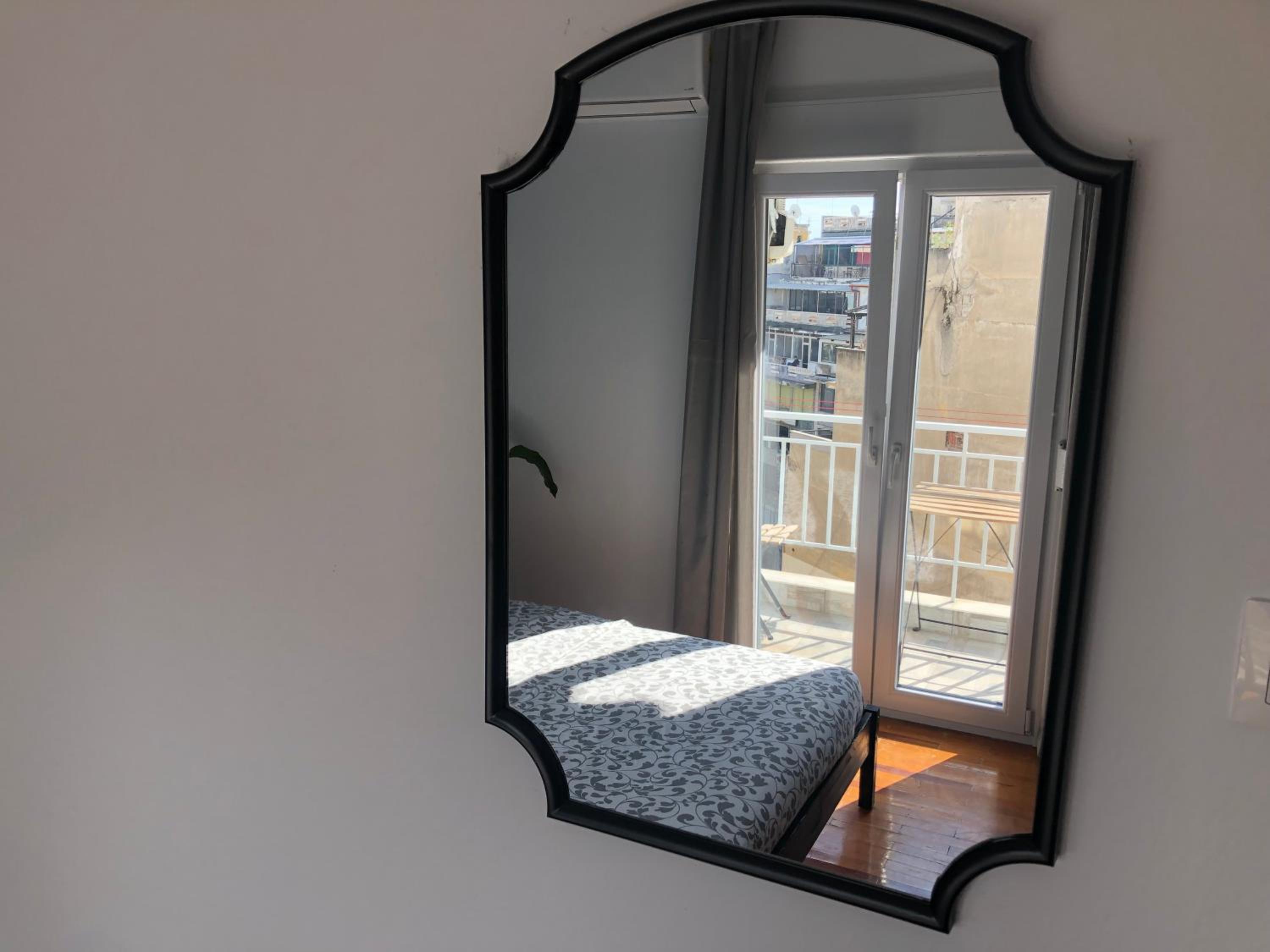 One-Bedroom Apartment - Photo 45