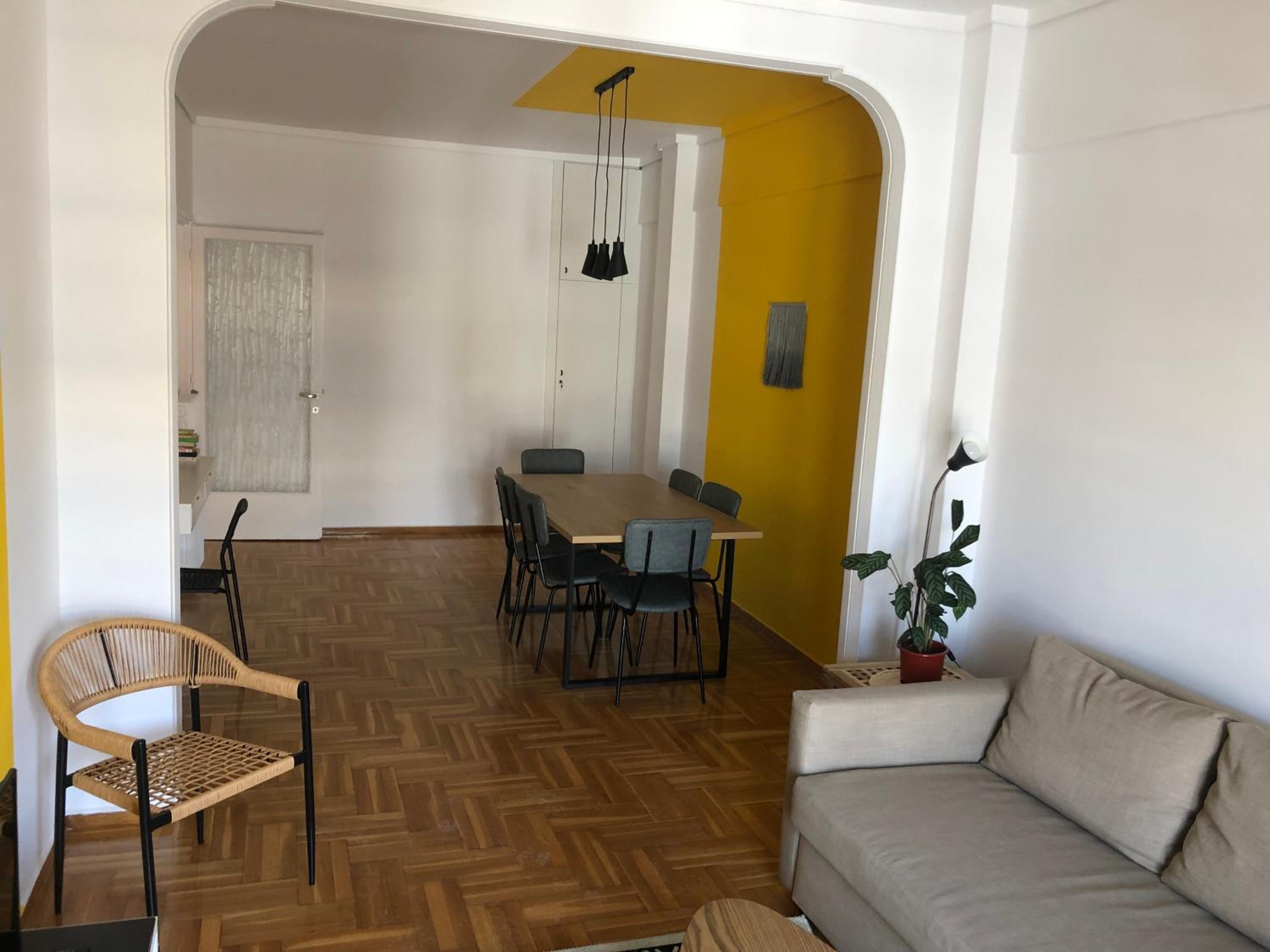 One-Bedroom Apartment - Photo 38