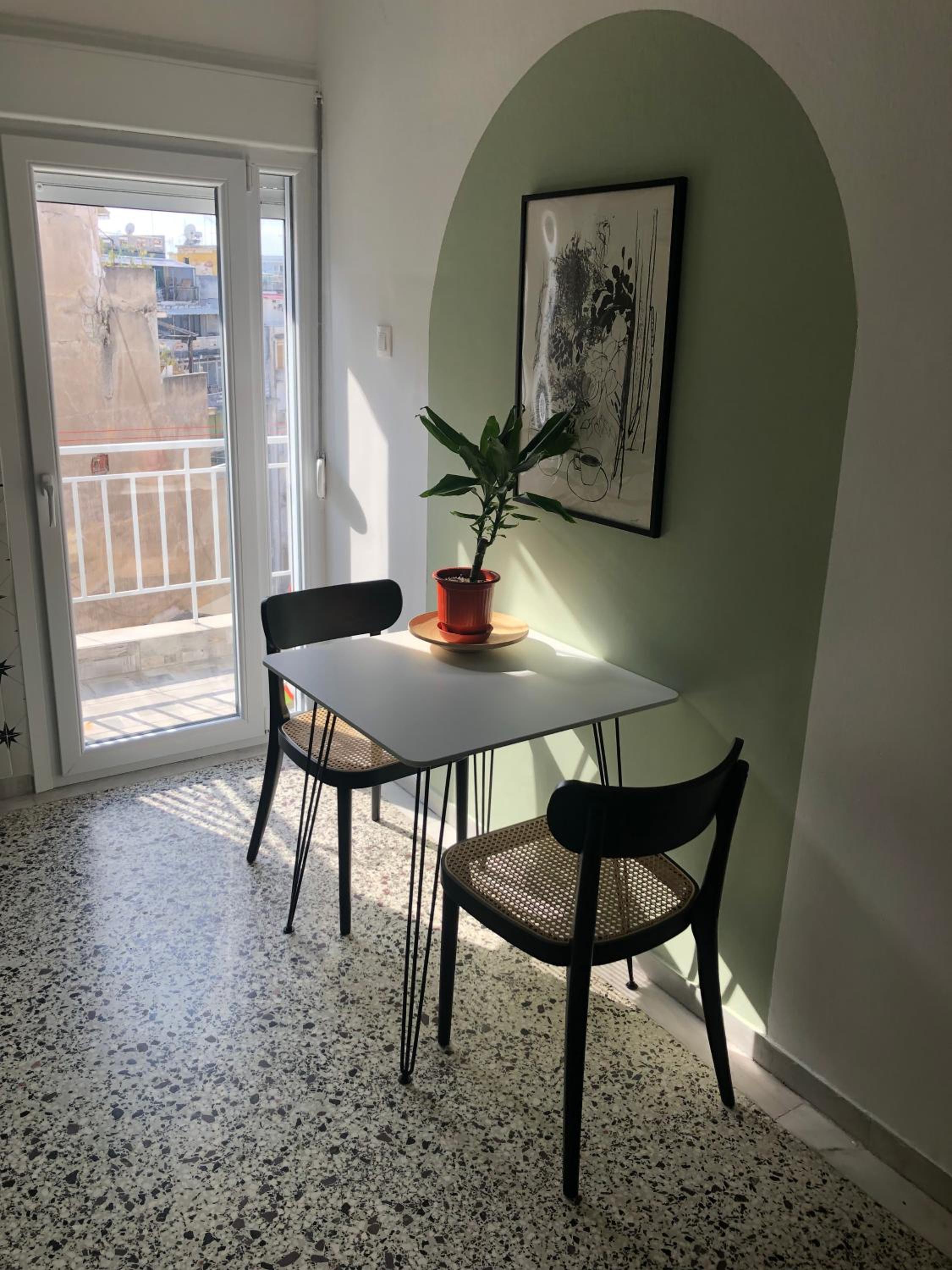 One-Bedroom Apartment - Photo 11