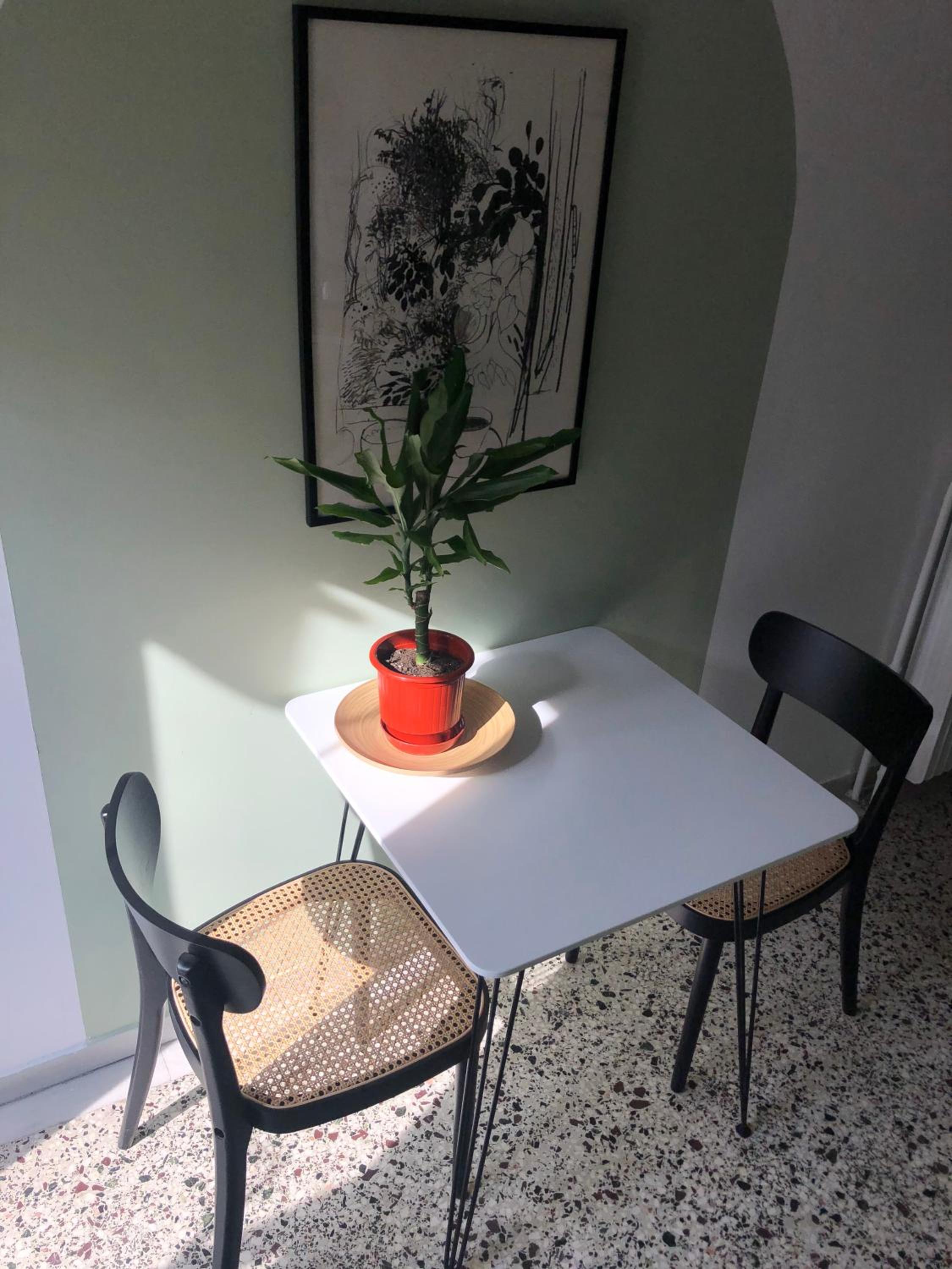 One-Bedroom Apartment - Photo 19