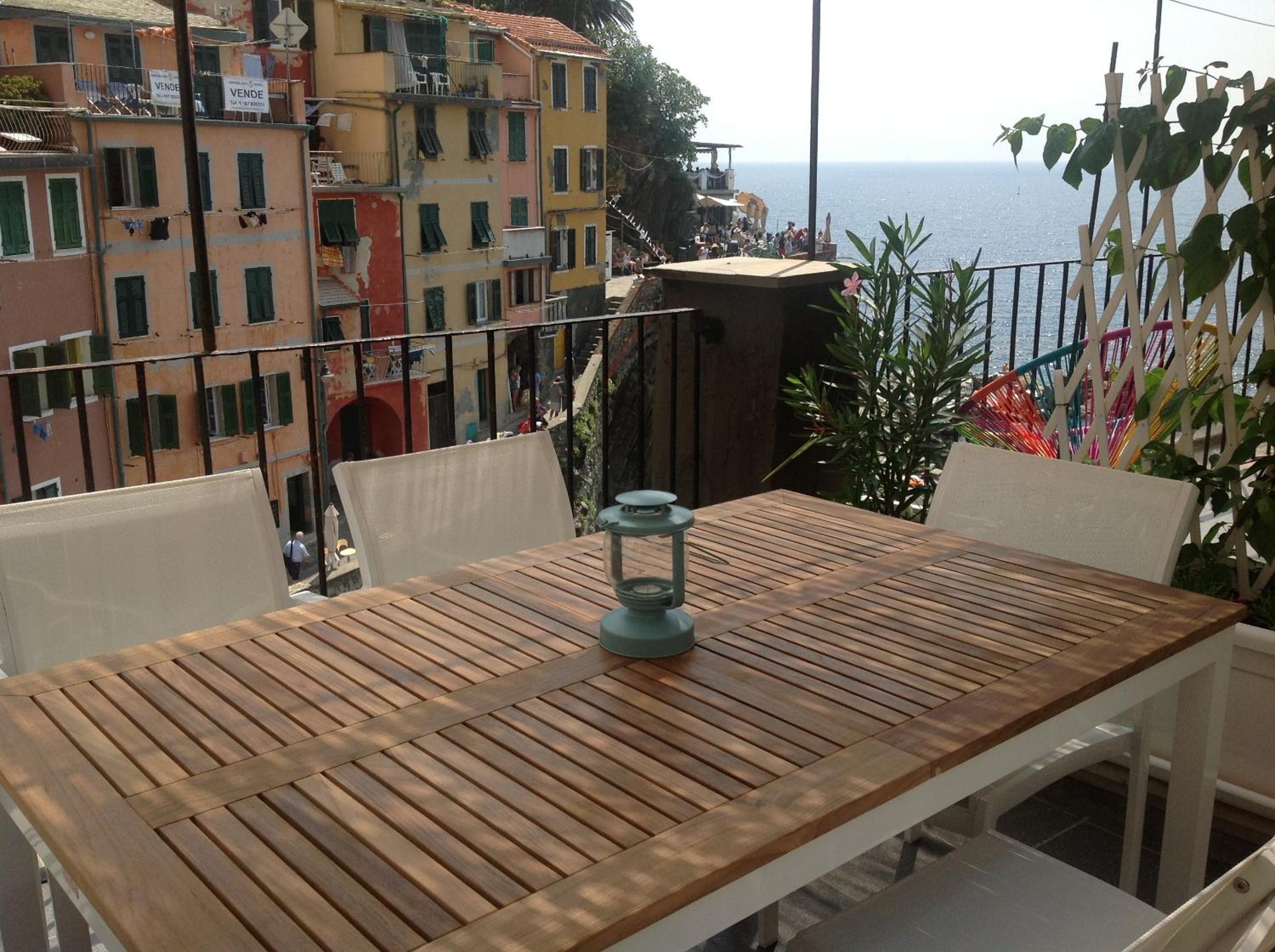 Apartment with Sea View - Photo 14
