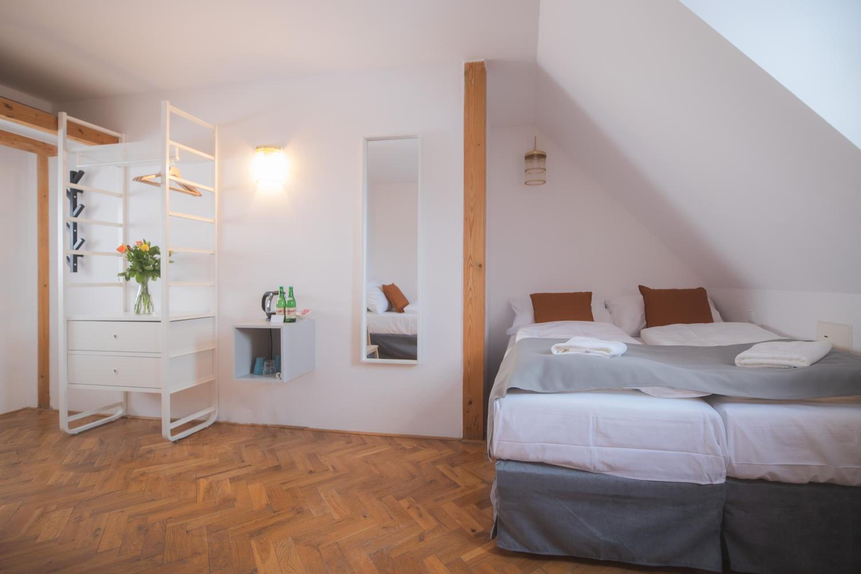 Deluxe Double Or Twin Room photo 1