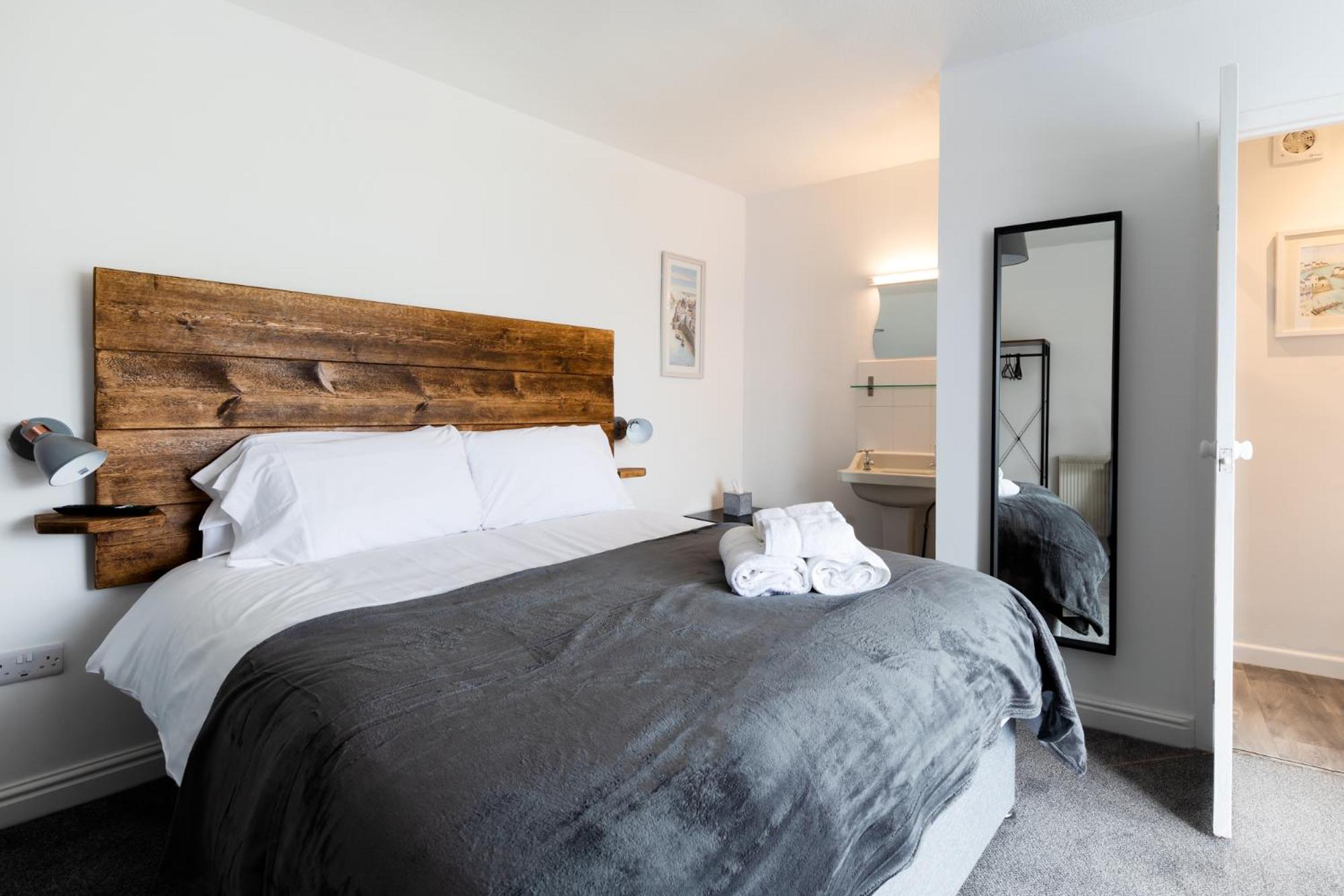 Deluxe Double Room with Sea View photo 1