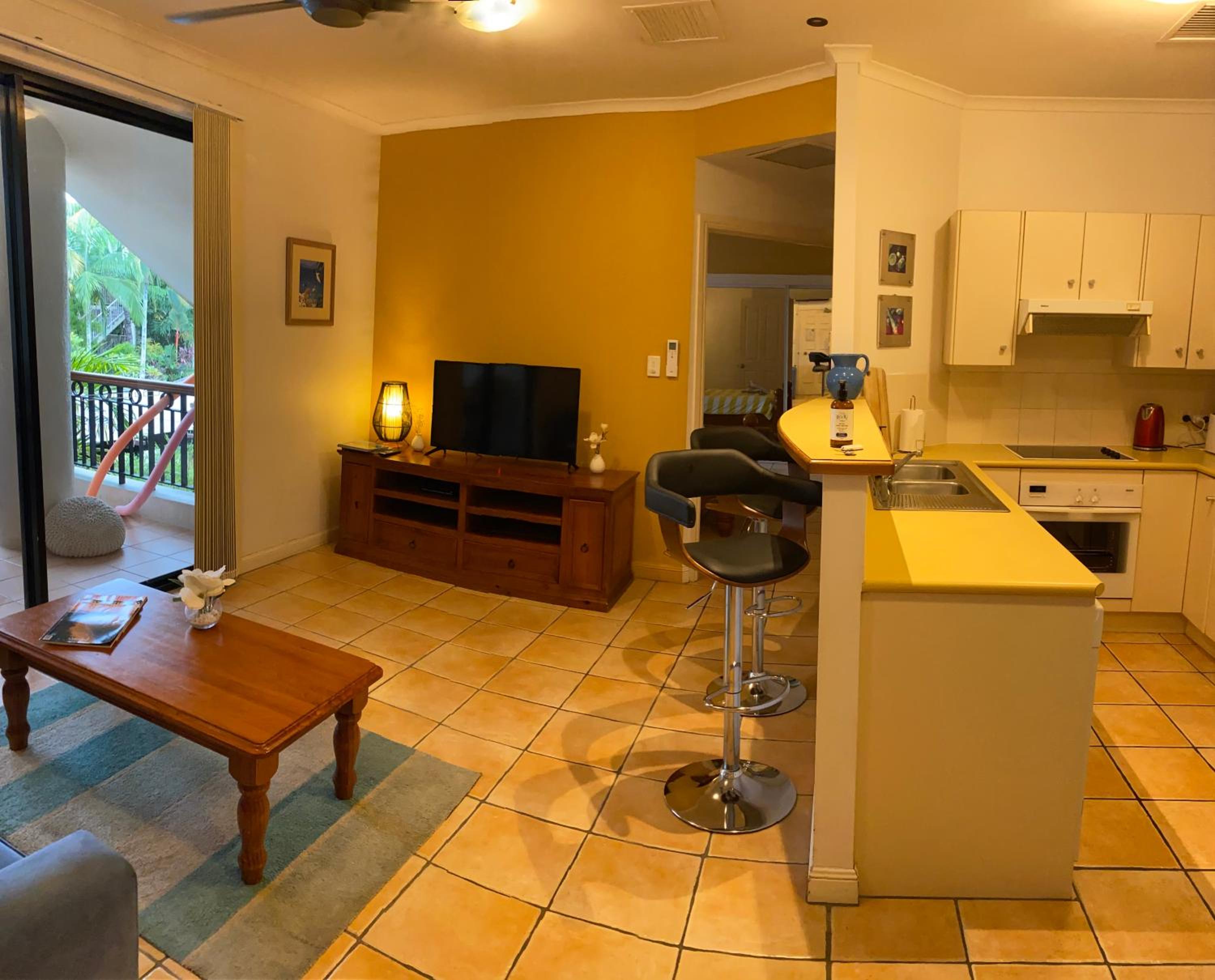 One-Bedroom Apartment