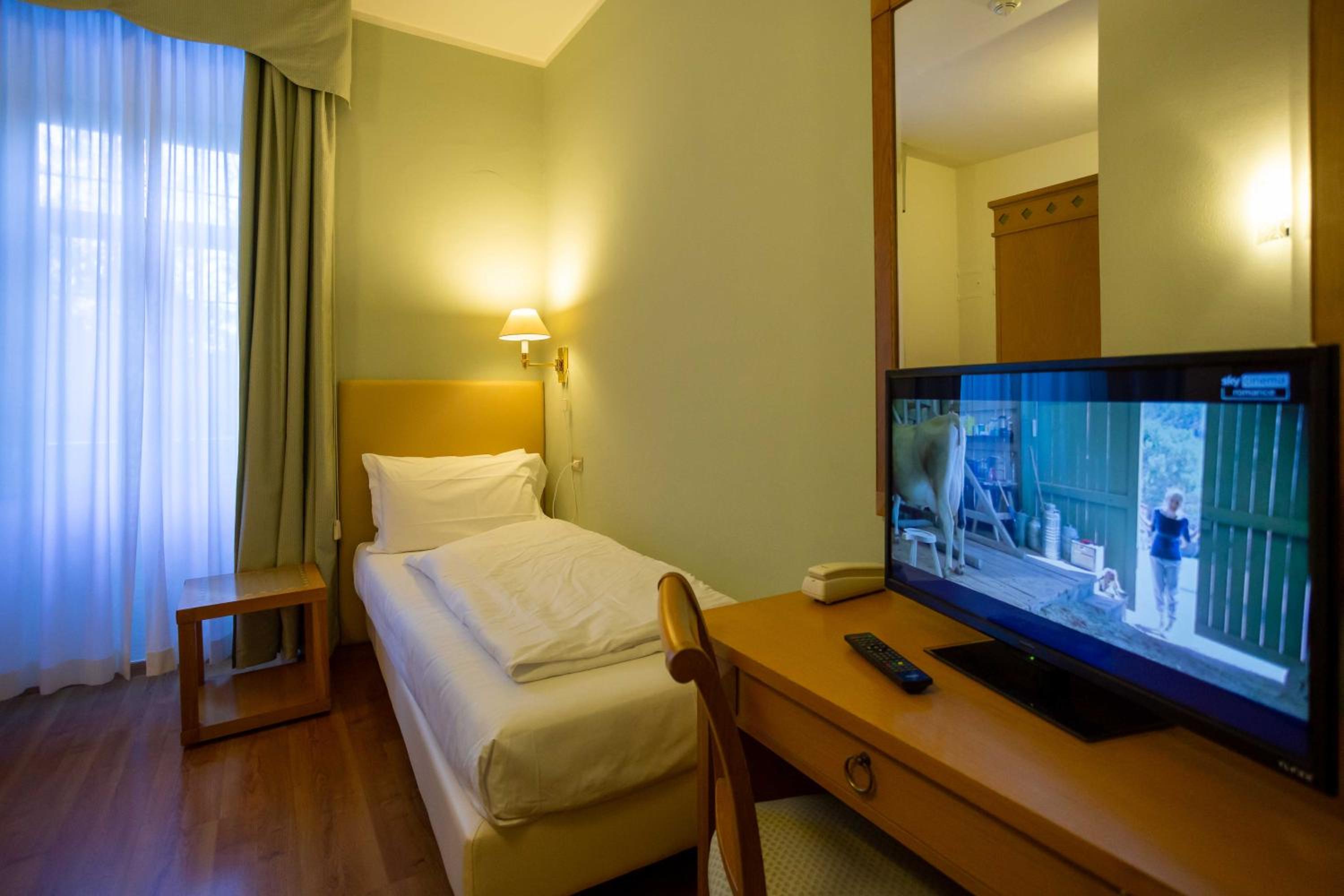 Single Room photo 1