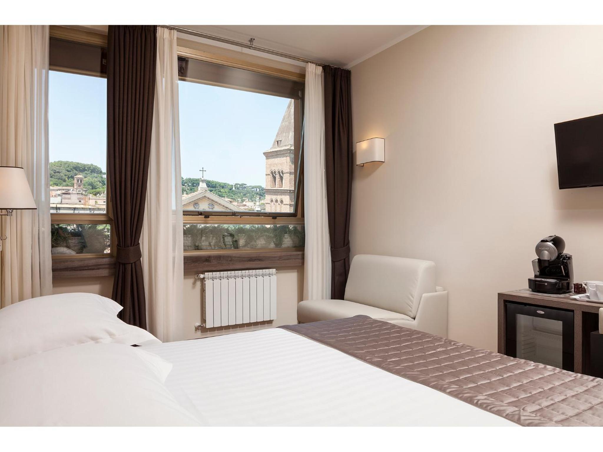 Triple Room photo 2