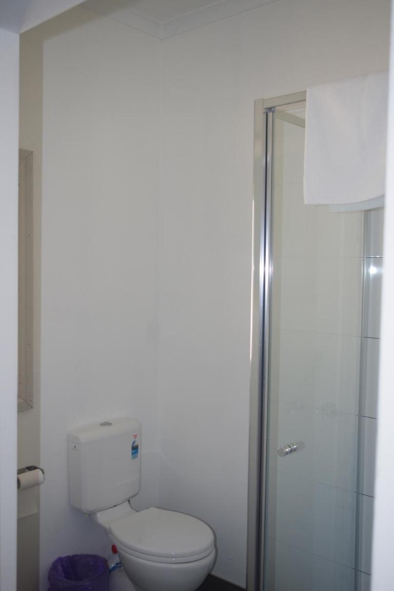 Budget Double Room photo 2