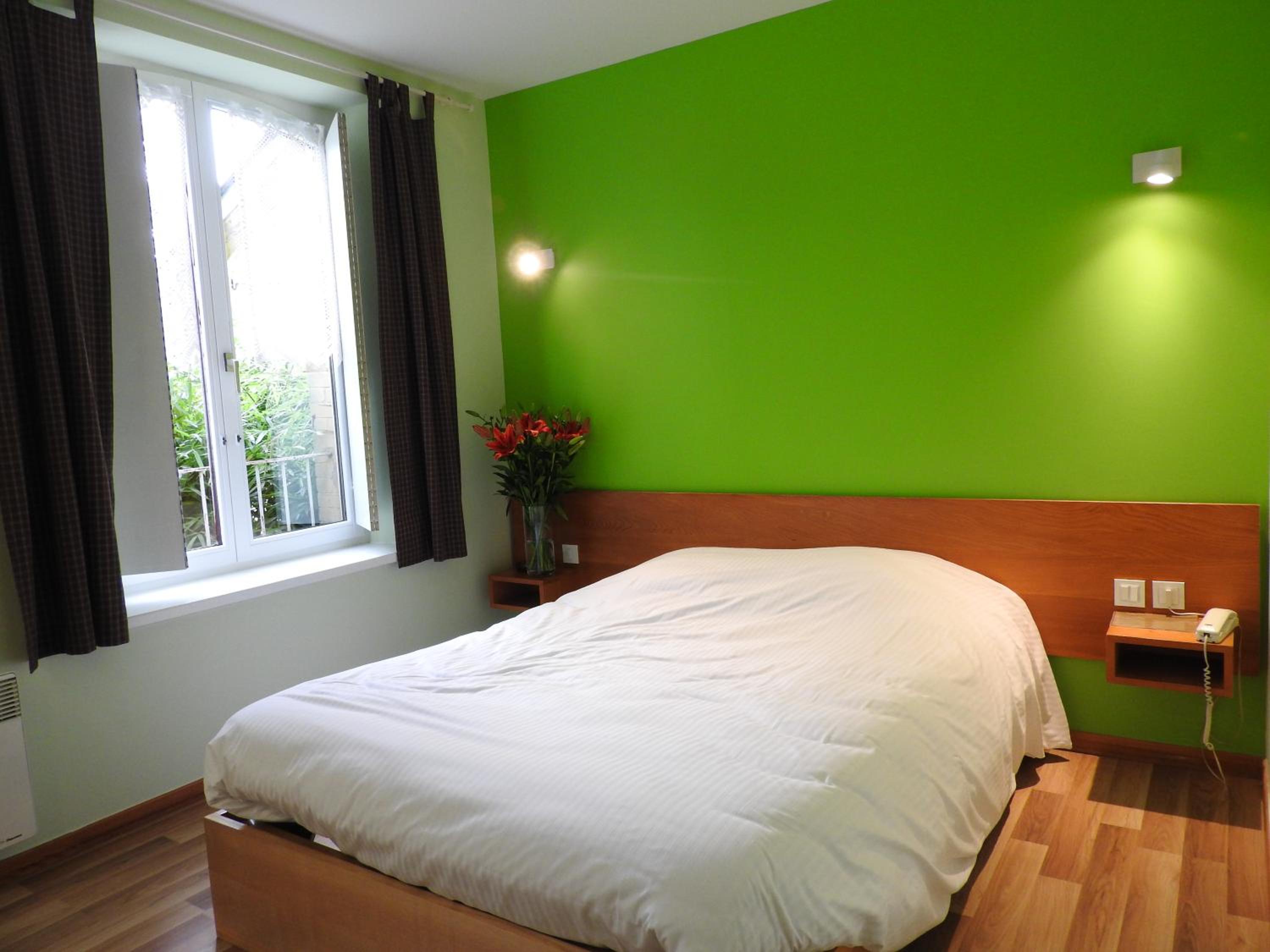 Standard Double Room photo 2