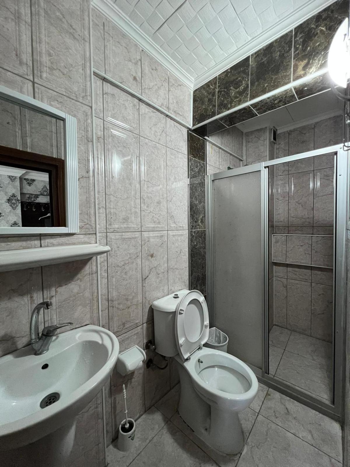 Standard Double or Twin Room photo 2