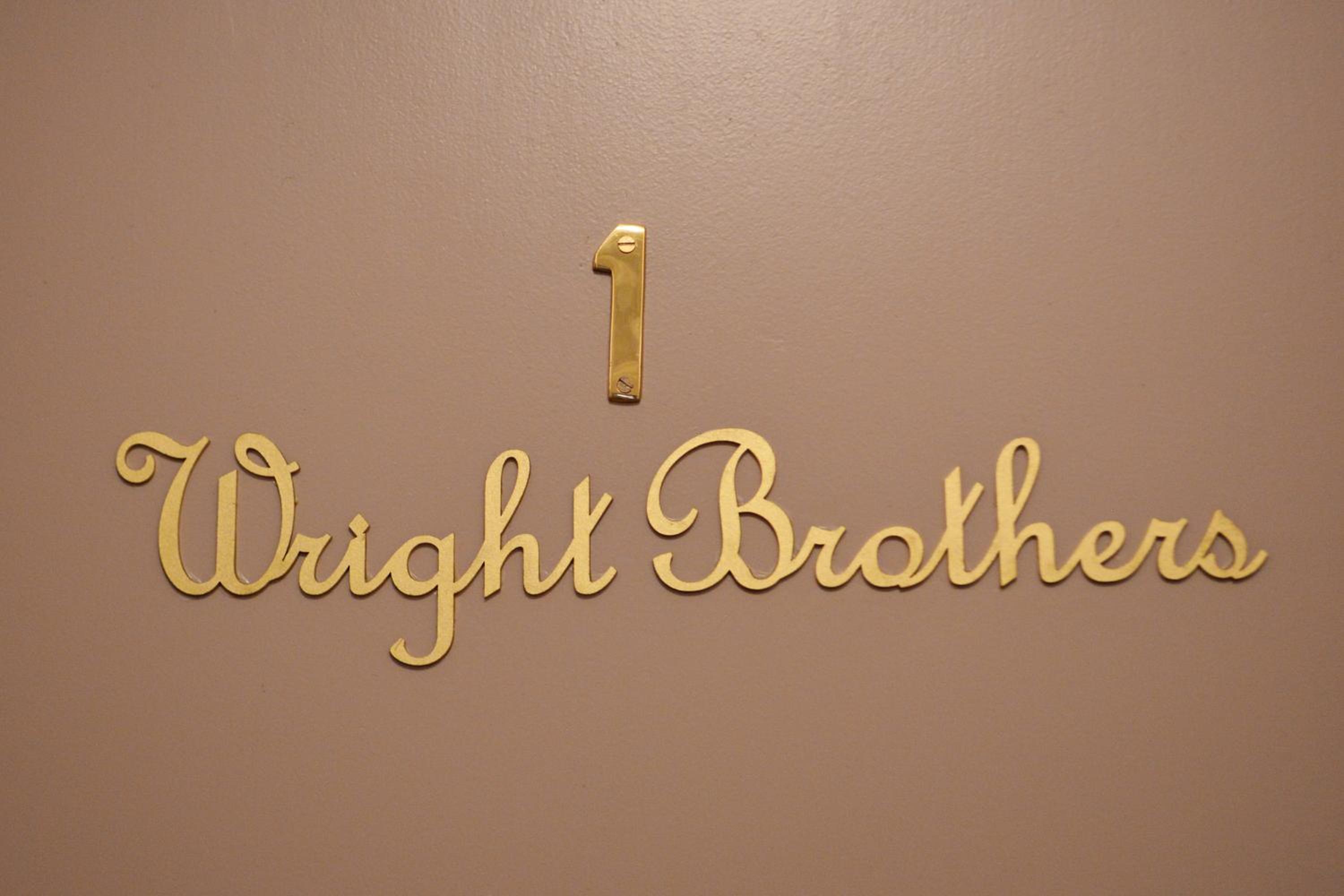 Twin Room - Wright Brothers photo 3