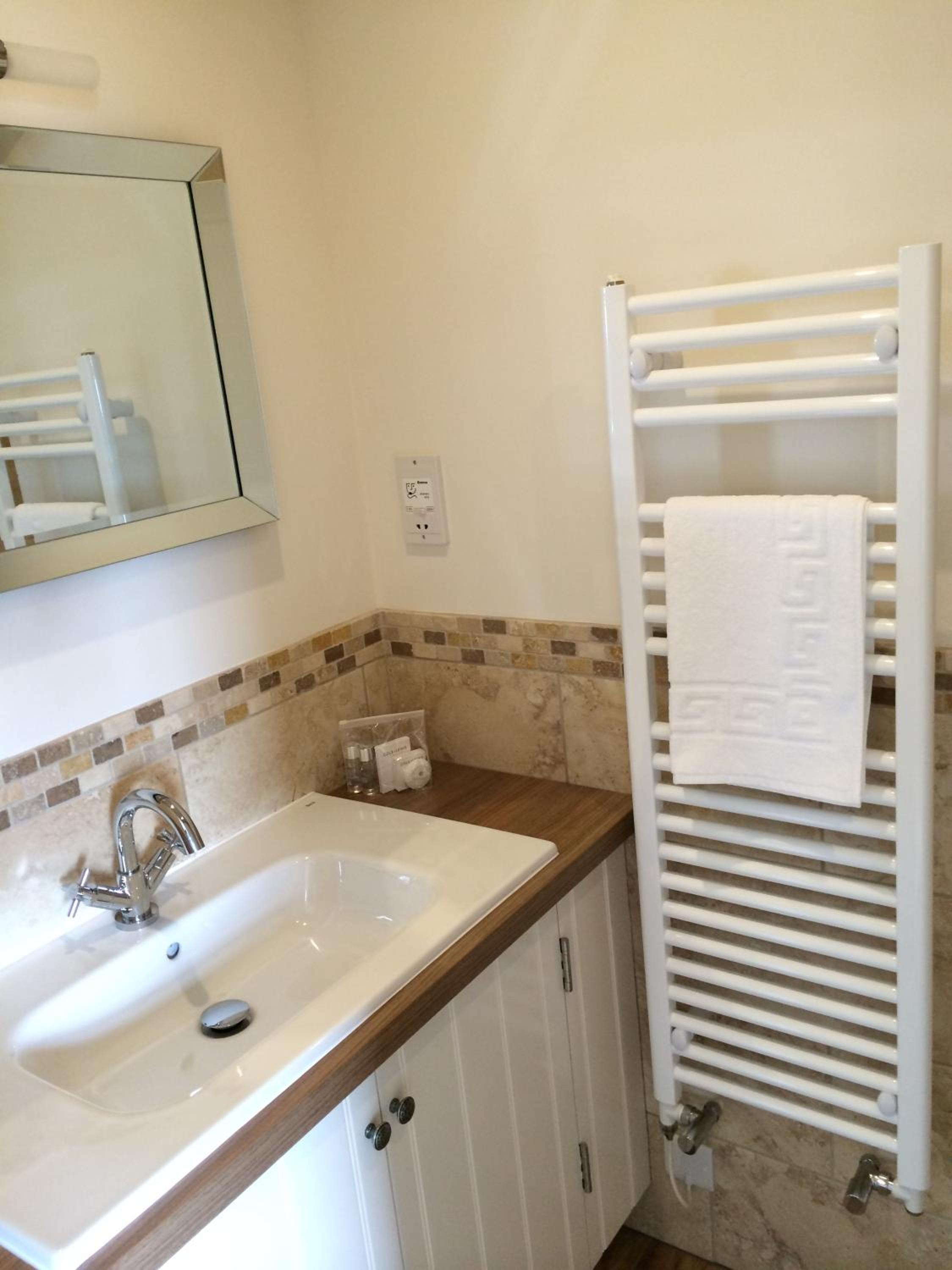 Deluxe Double Room photo 3