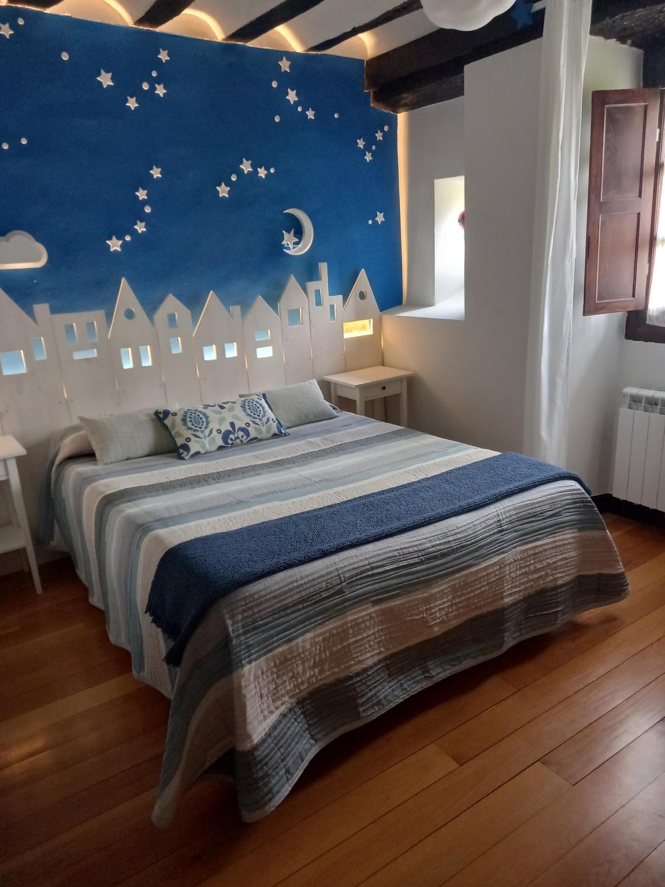 Budget Double Room photo 2