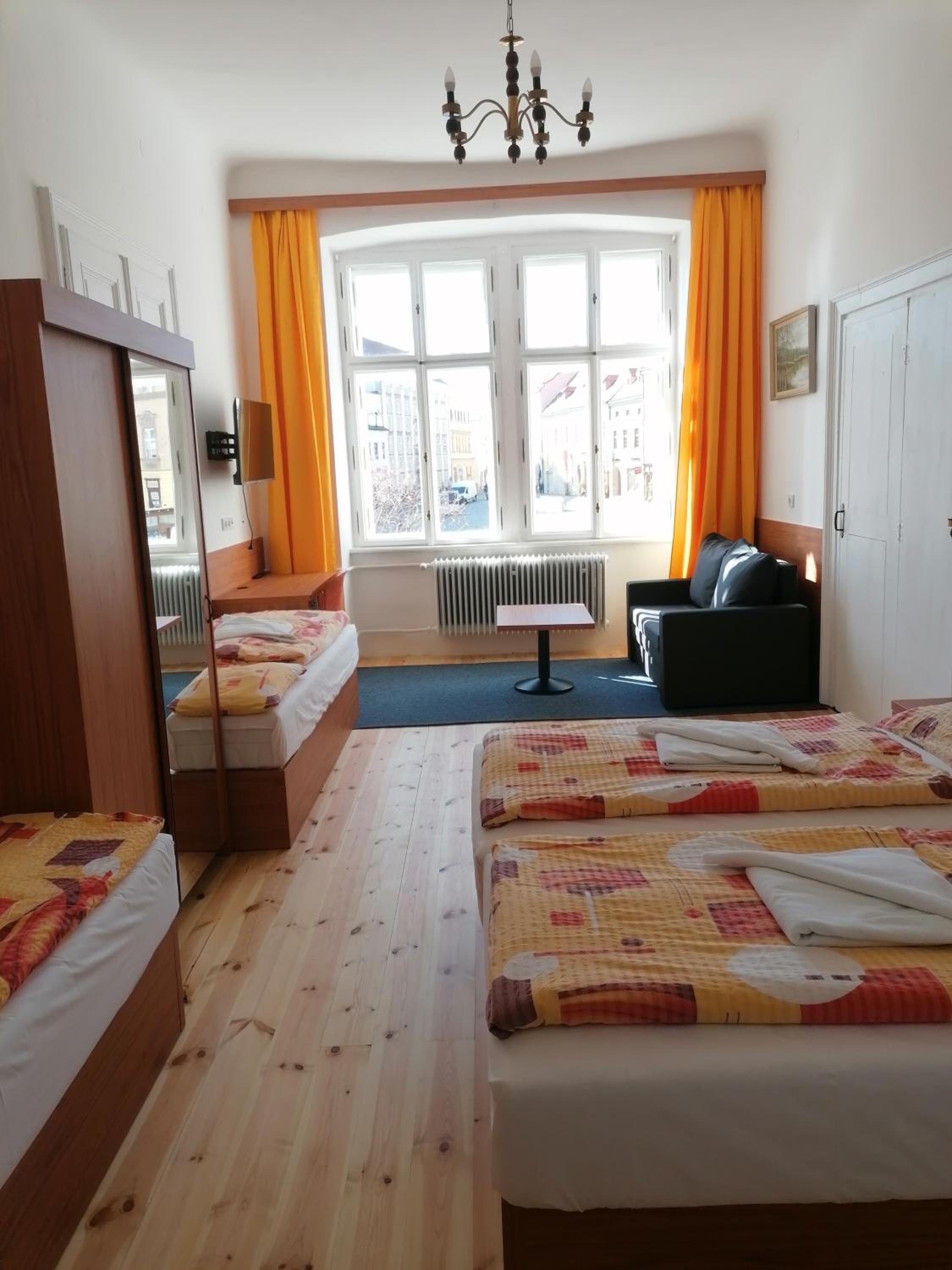 Superior Quadruple Room - Photo 16