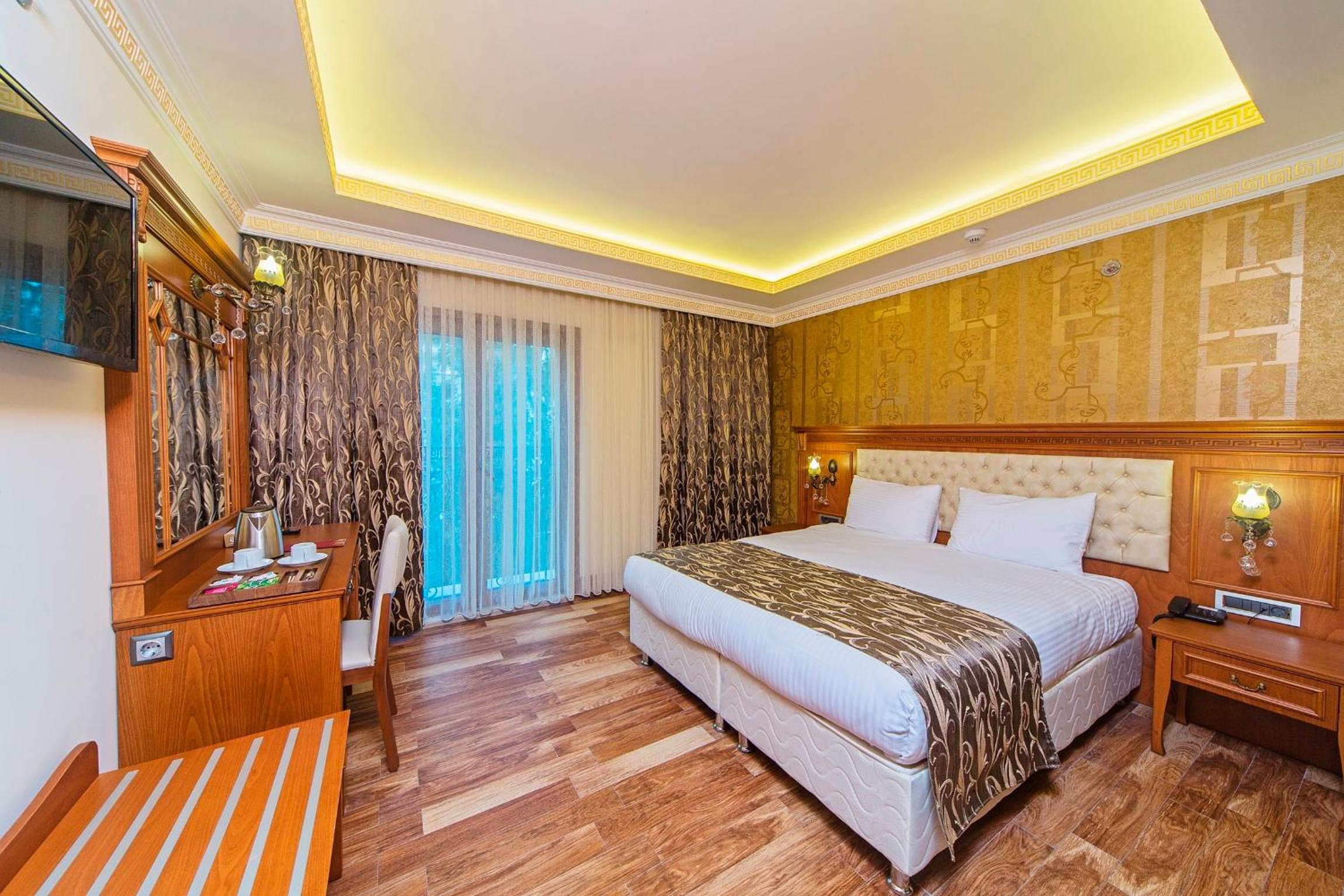 Deluxe Double Room photo 3