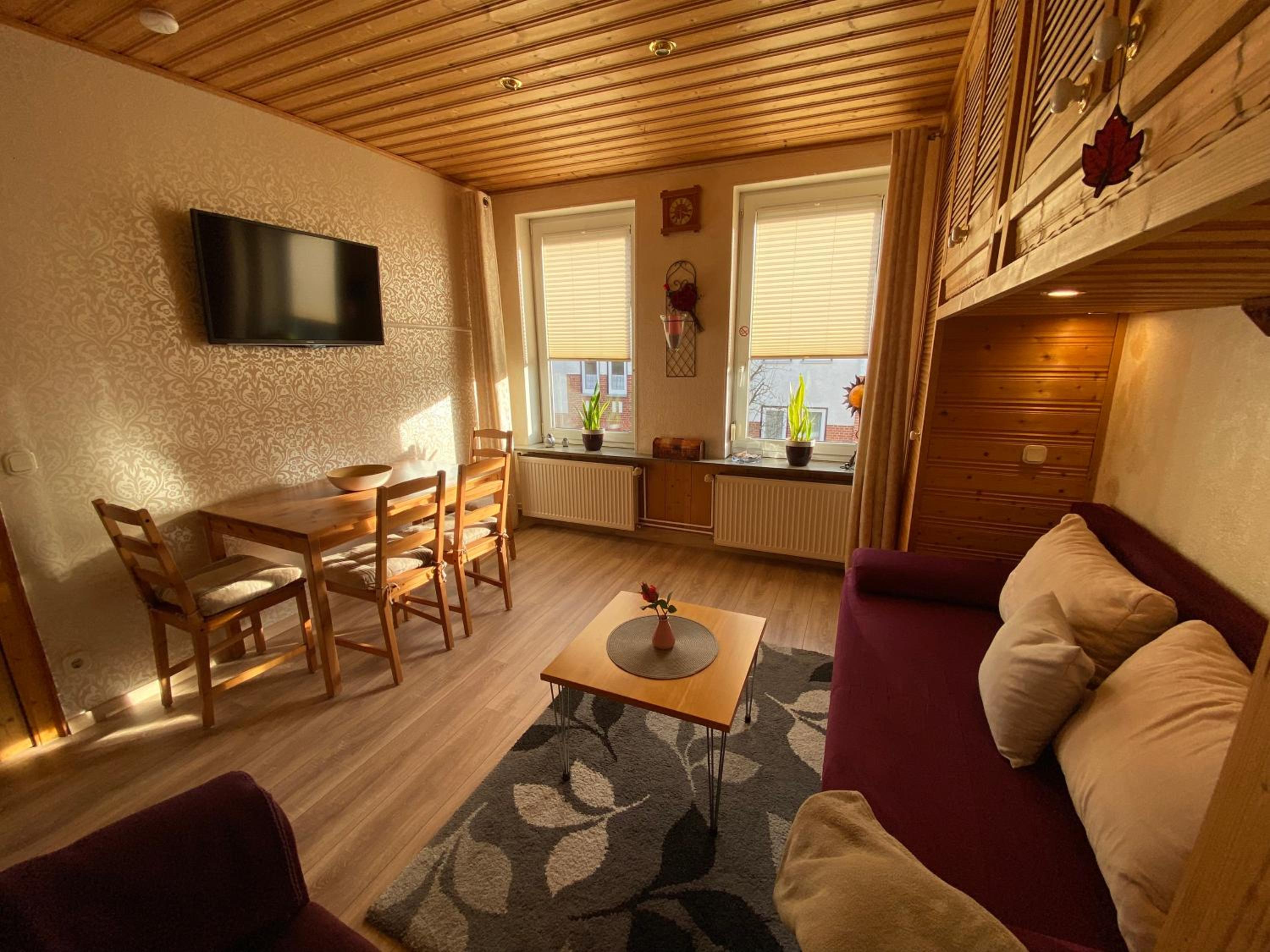 One-Bedroom Apartment - Photo 7