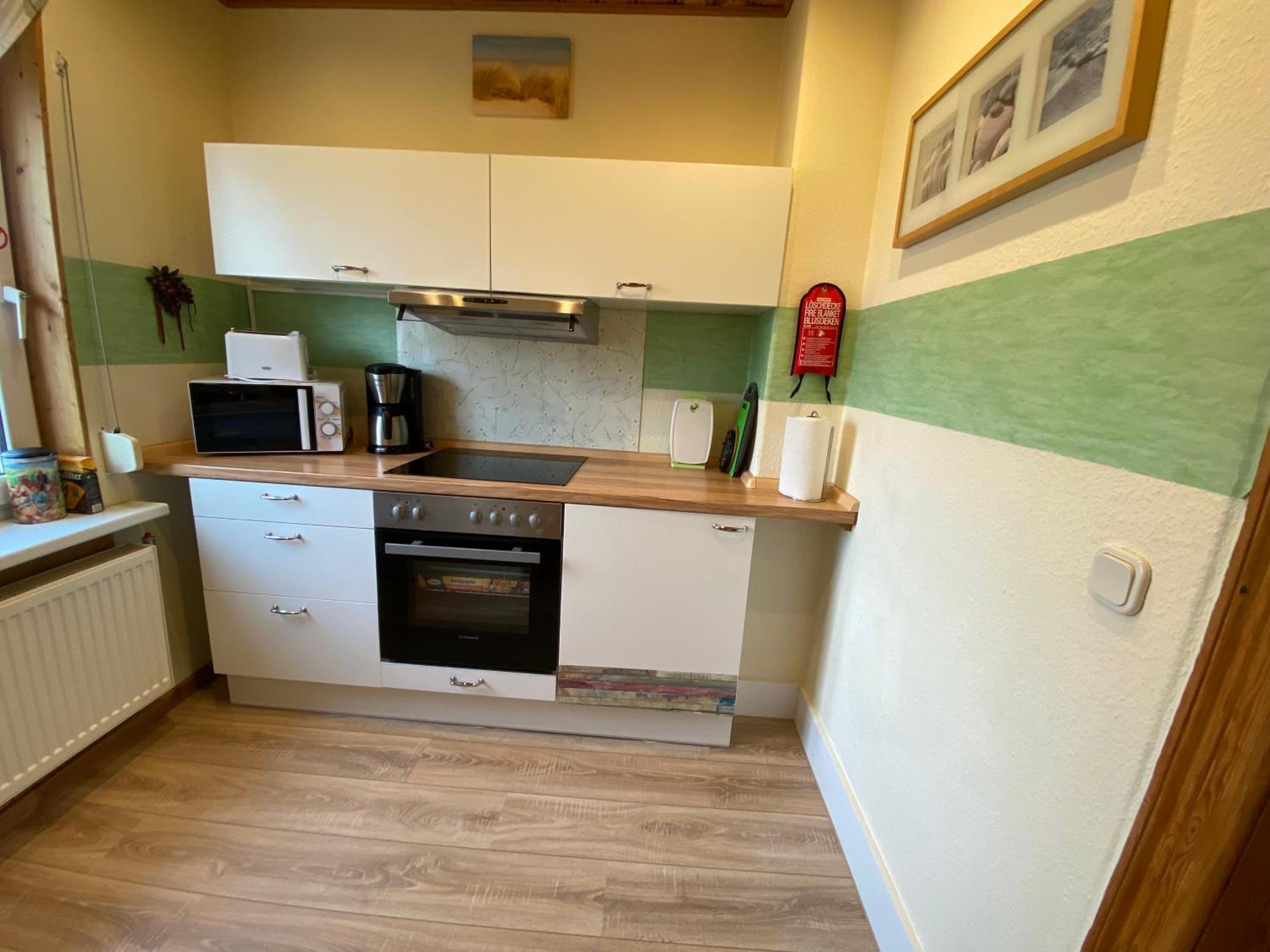 One-Bedroom Apartment - Photo 4