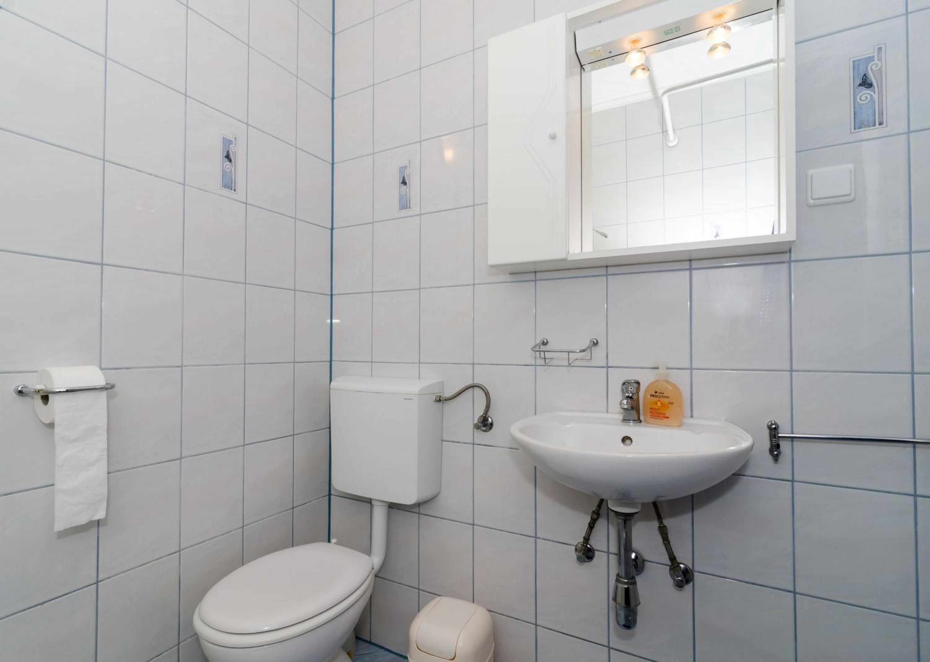 Double Room with Balcony and Sea View photo 3