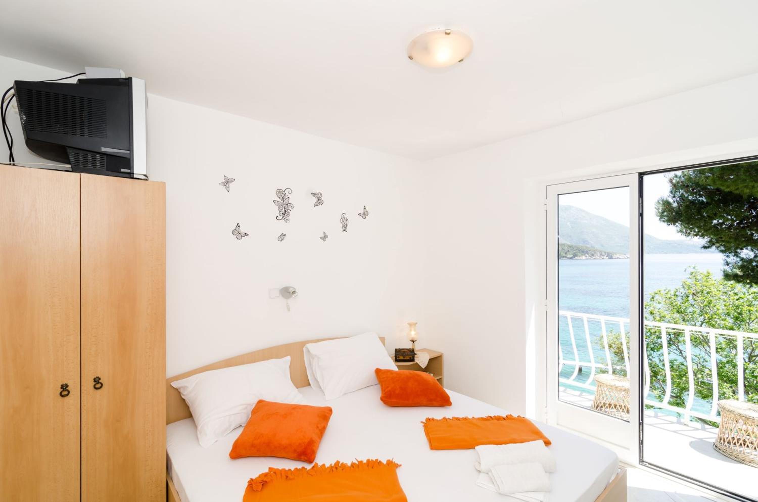 Standard Double Room with Sea View photo 3