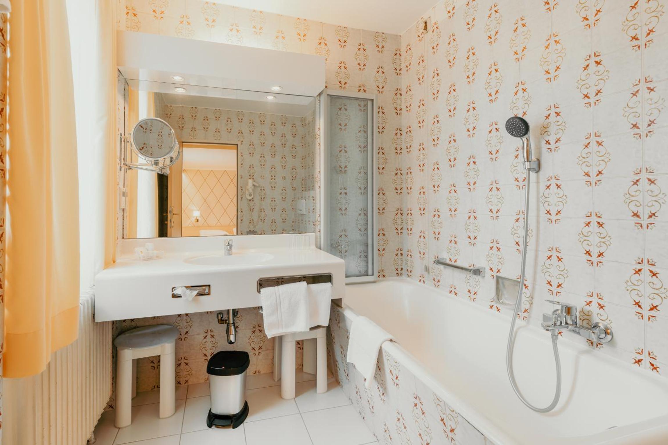 Superior Double Room - Photo 13