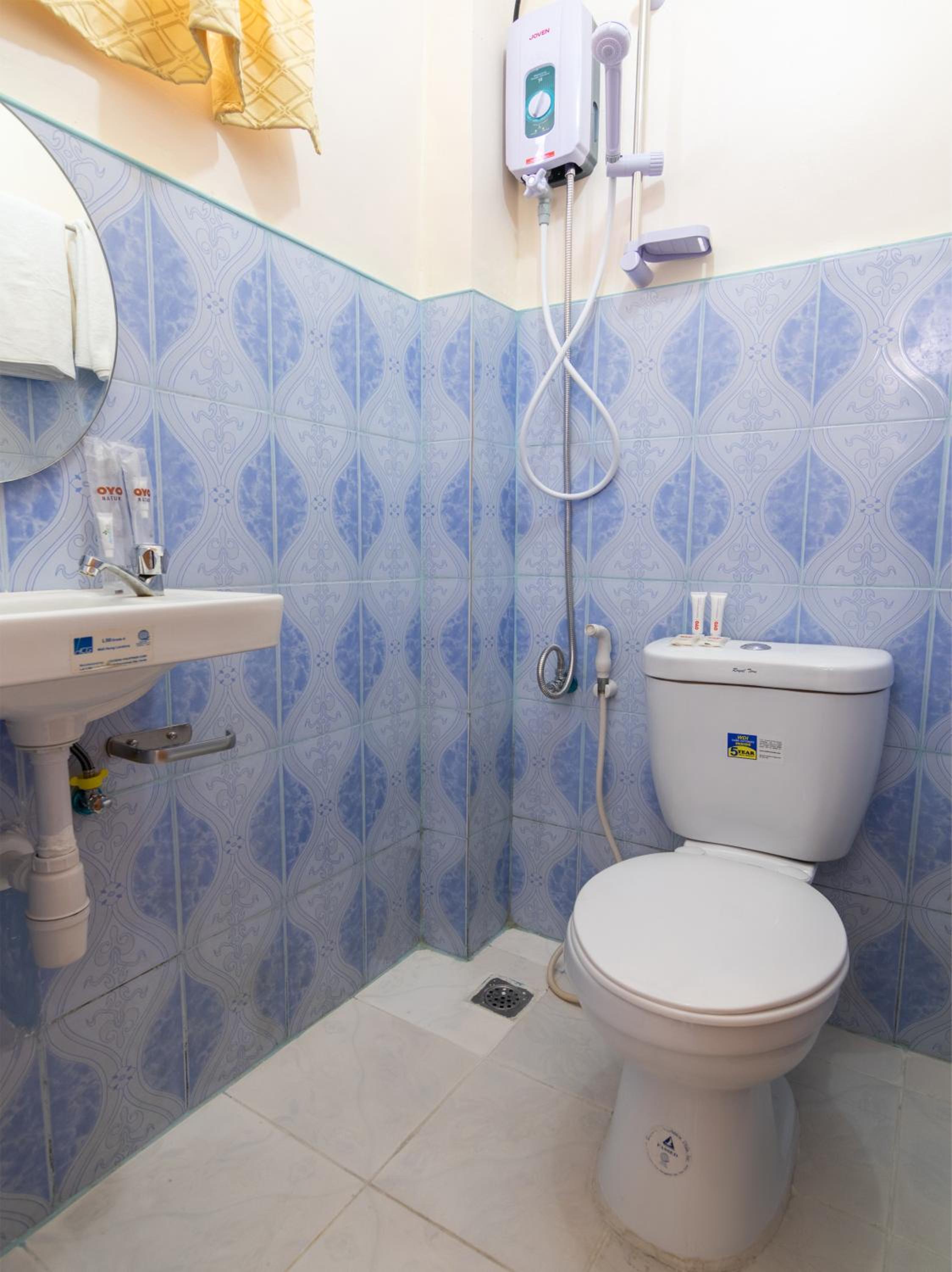 Standard Single Room - Photo 3