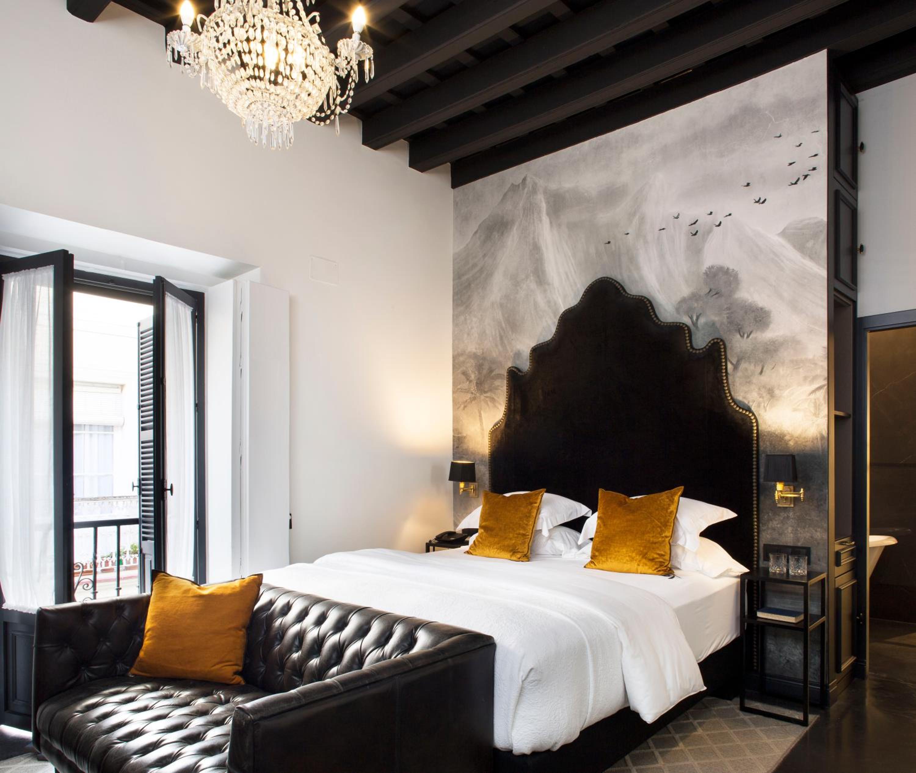 Deluxe Room - Photo 1