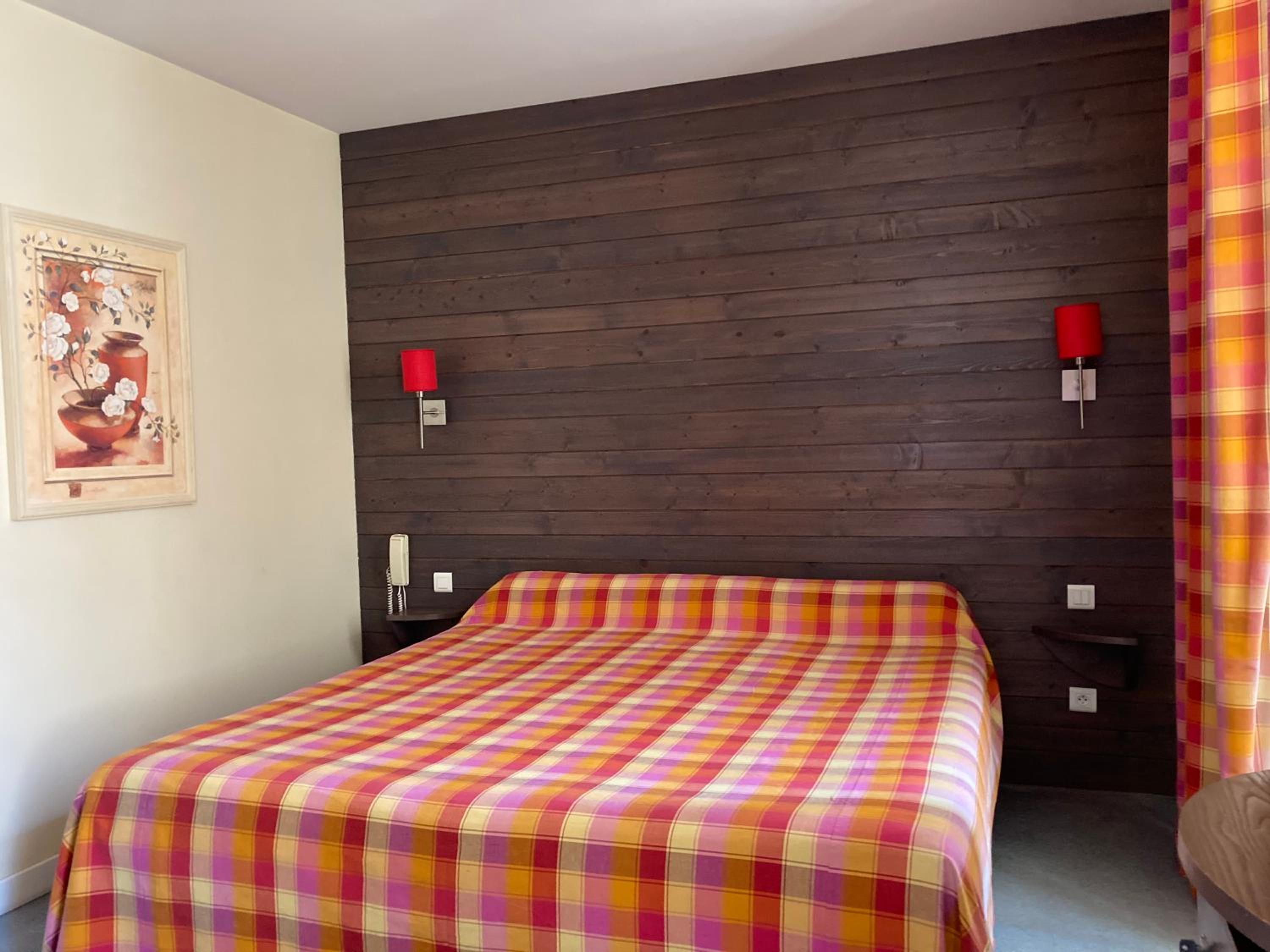 Double Room - Photo 1