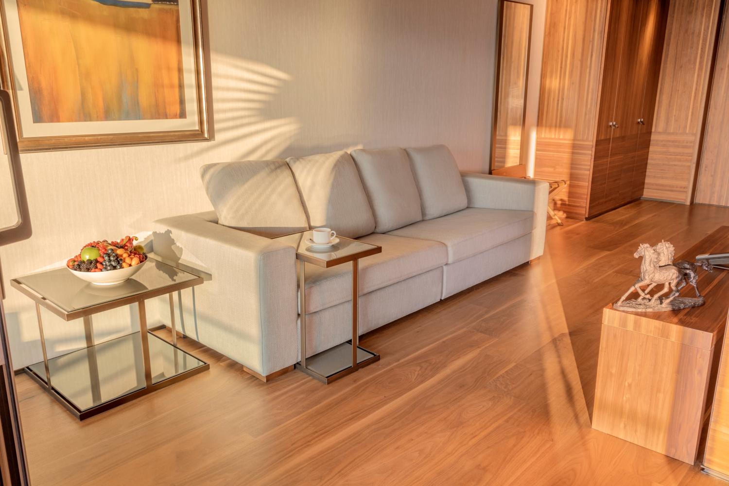 Junior Suite with Sea View - Photo 7
