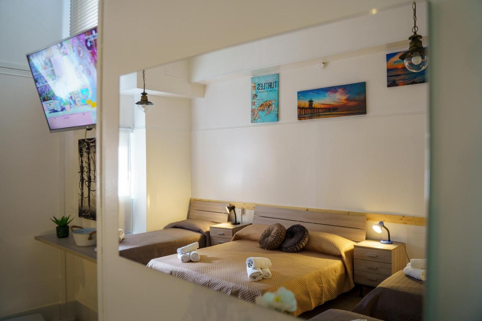Family Studio - Photo 17