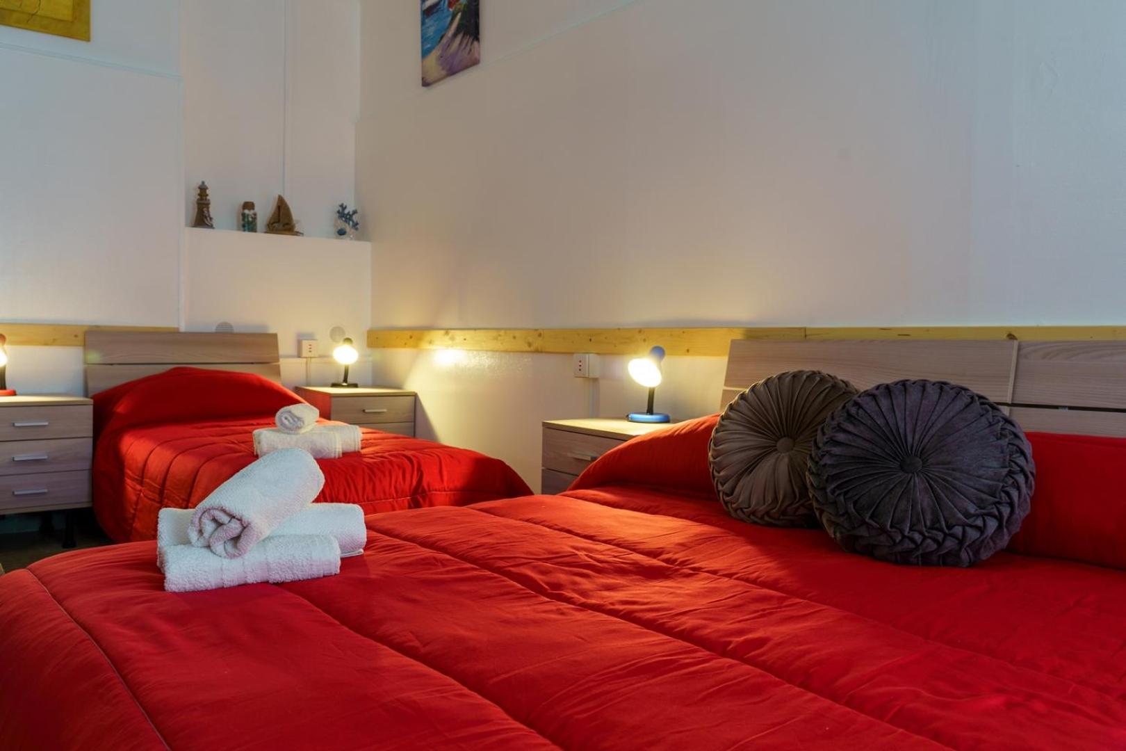 Family Studio - Photo 32