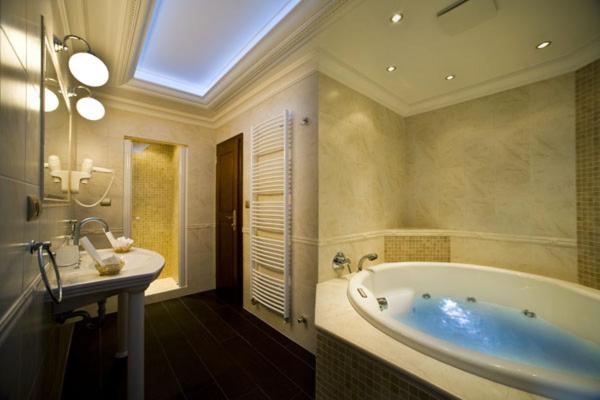 Exclusive Suite photo 2