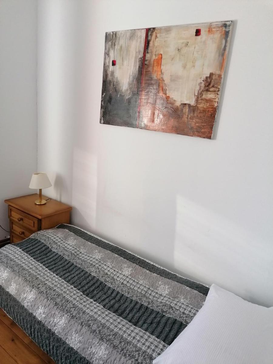 Apartment photo 2