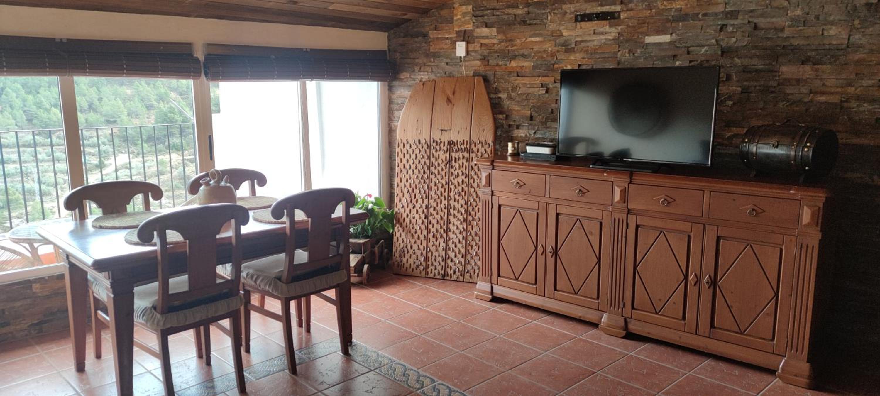 One-Bedroom Apartment - Photo 14
