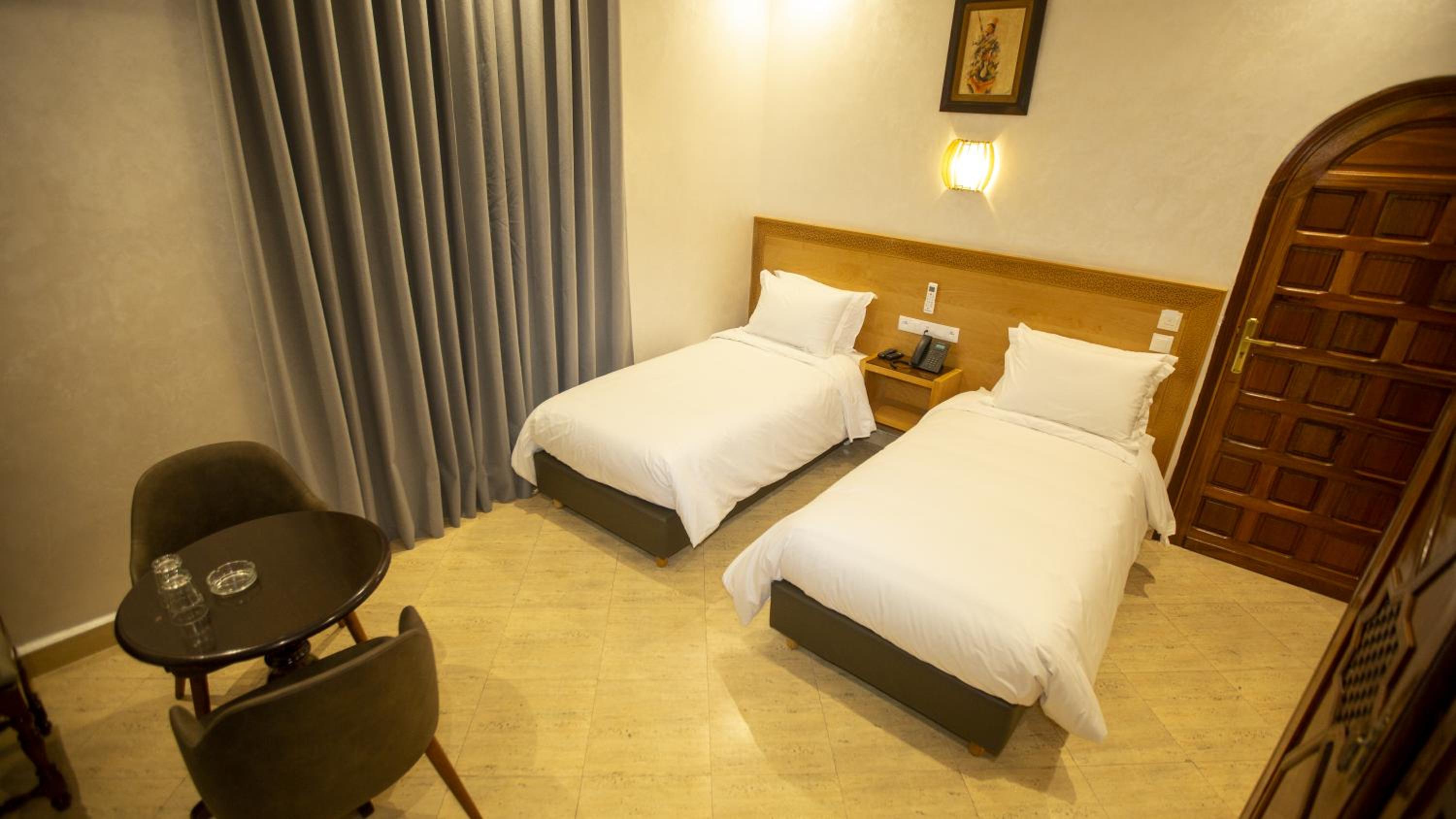 Double Room - Photo 10