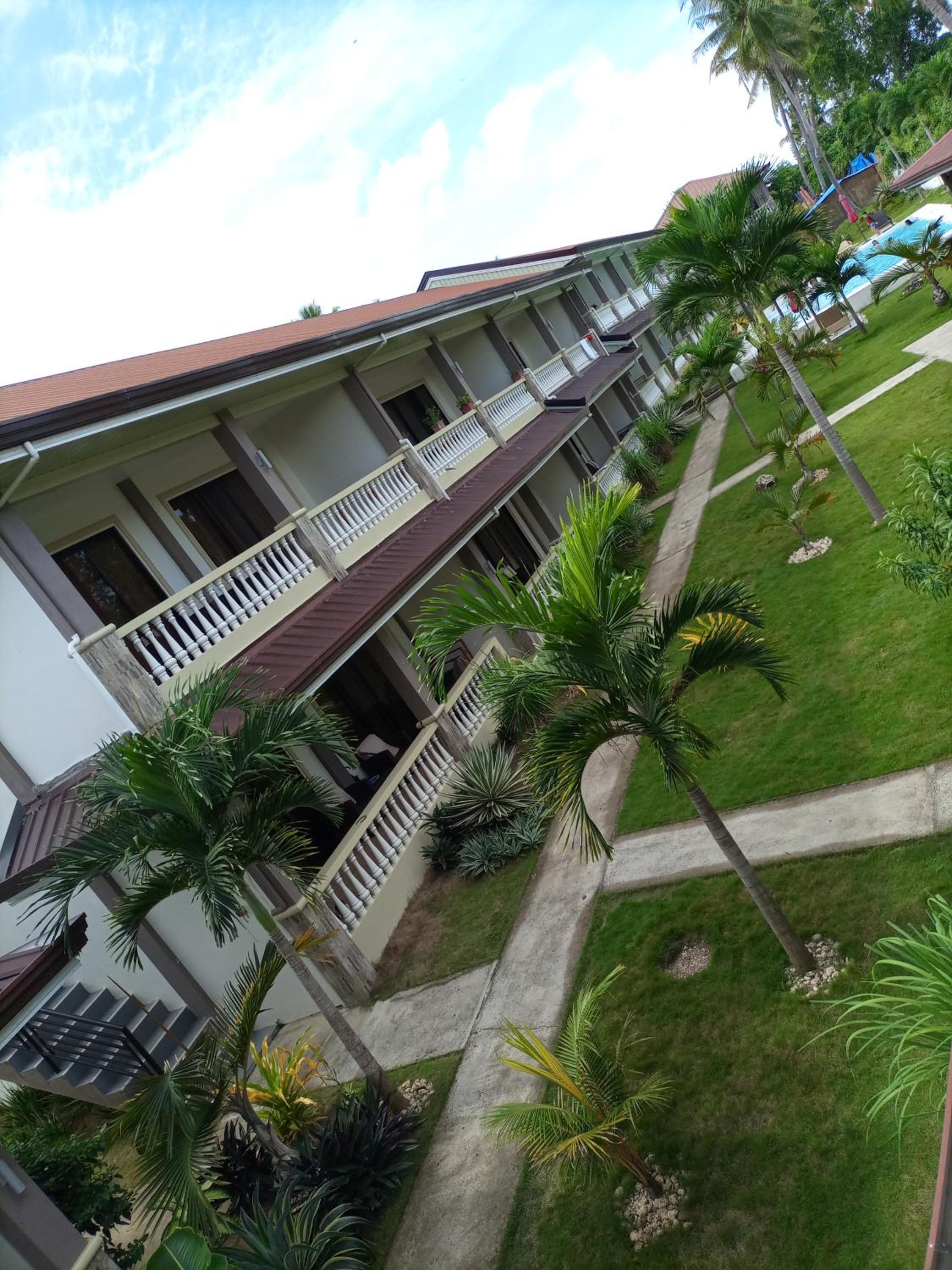 Apartment with Pool View  - Photo 2
