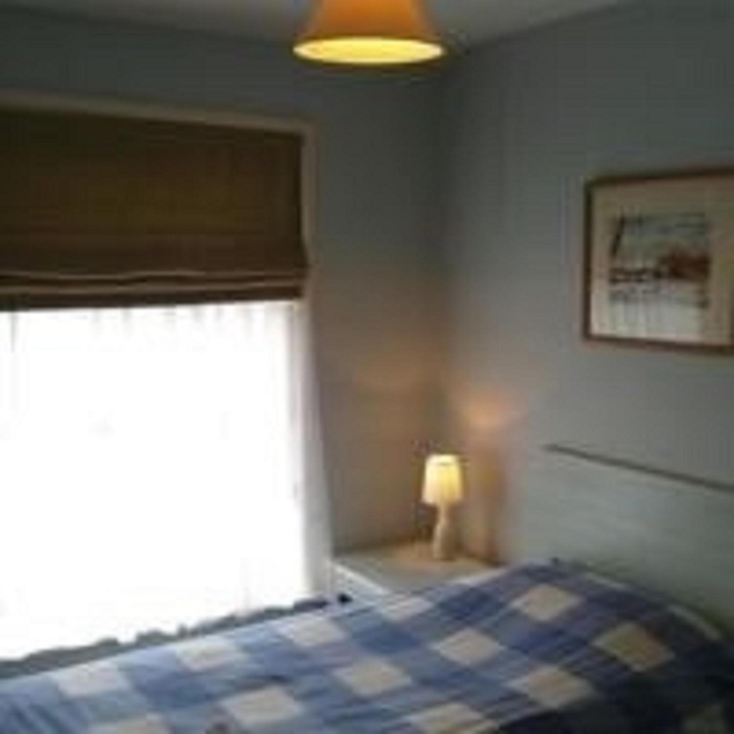 Standard Single Room with Shared Bathroom photo 2