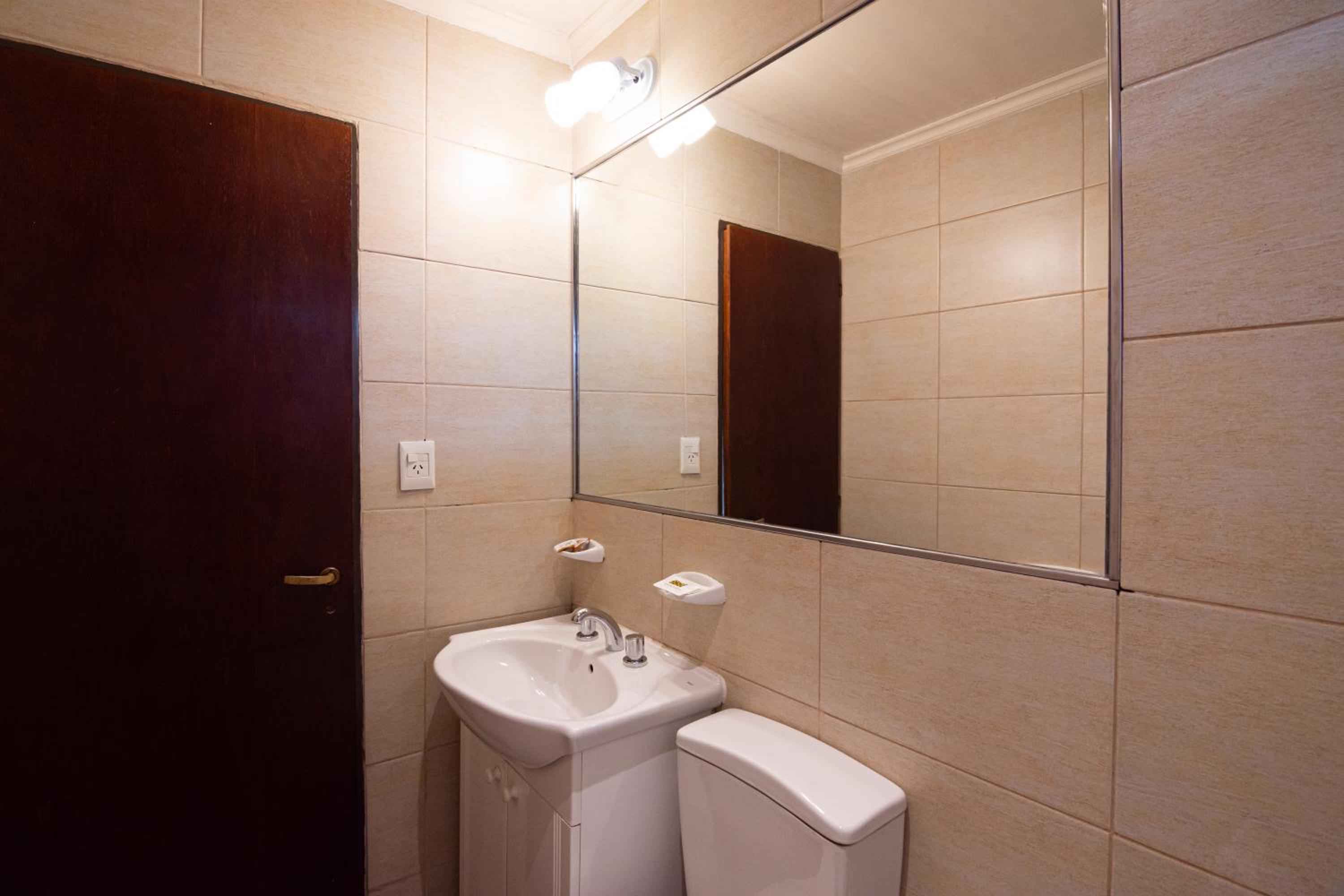 Double or Twin Room photo 2