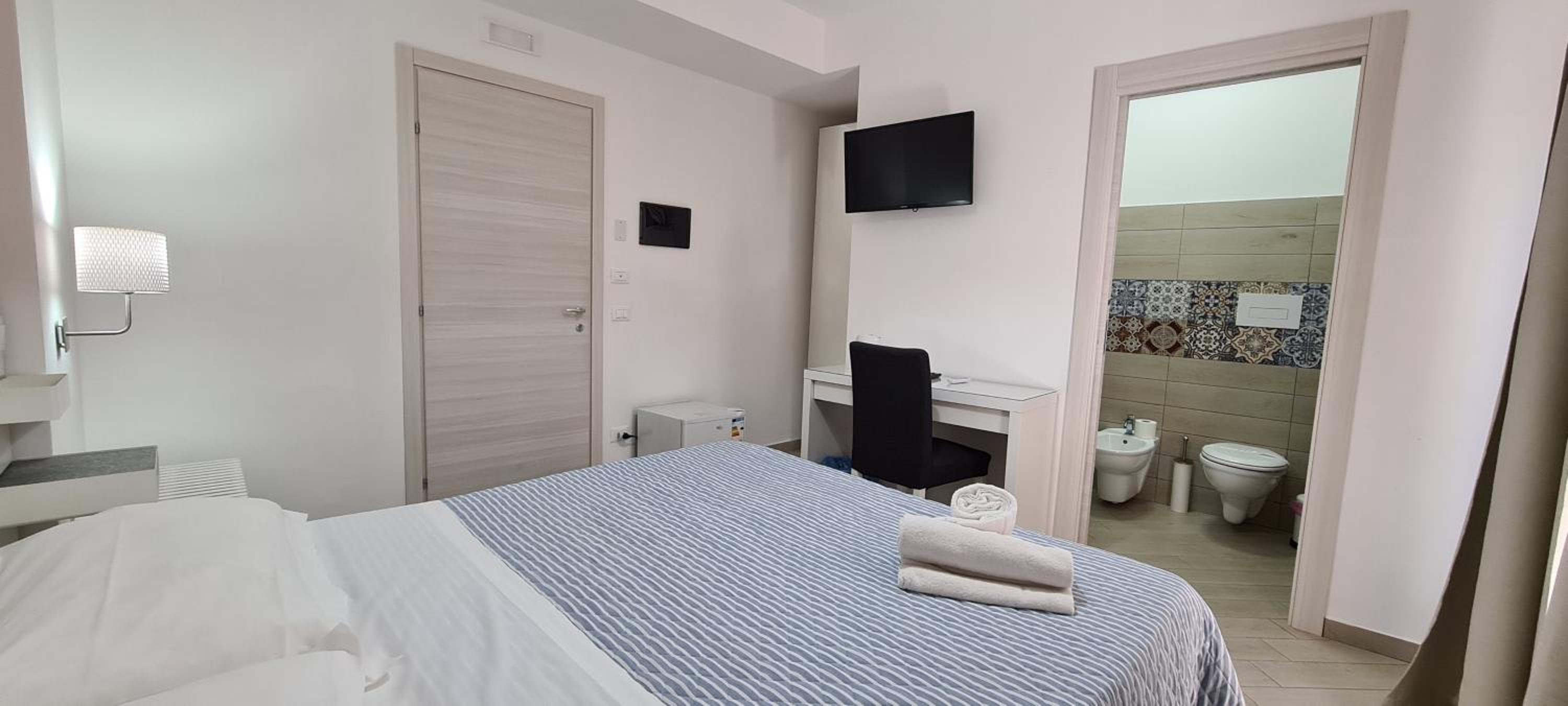 Deluxe Double or Twin Room with Balcony photo 1