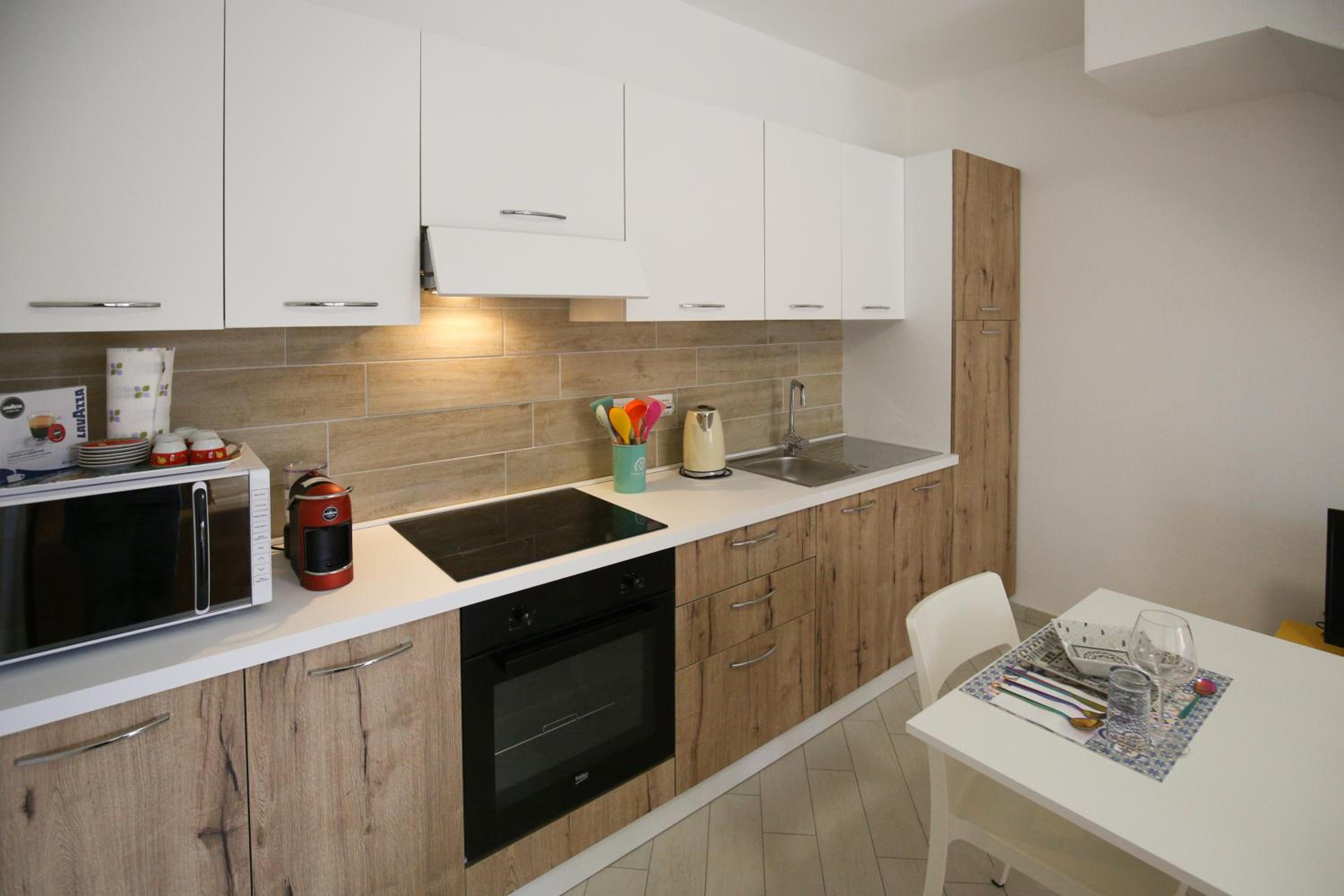 One-Bedroom House photo 3