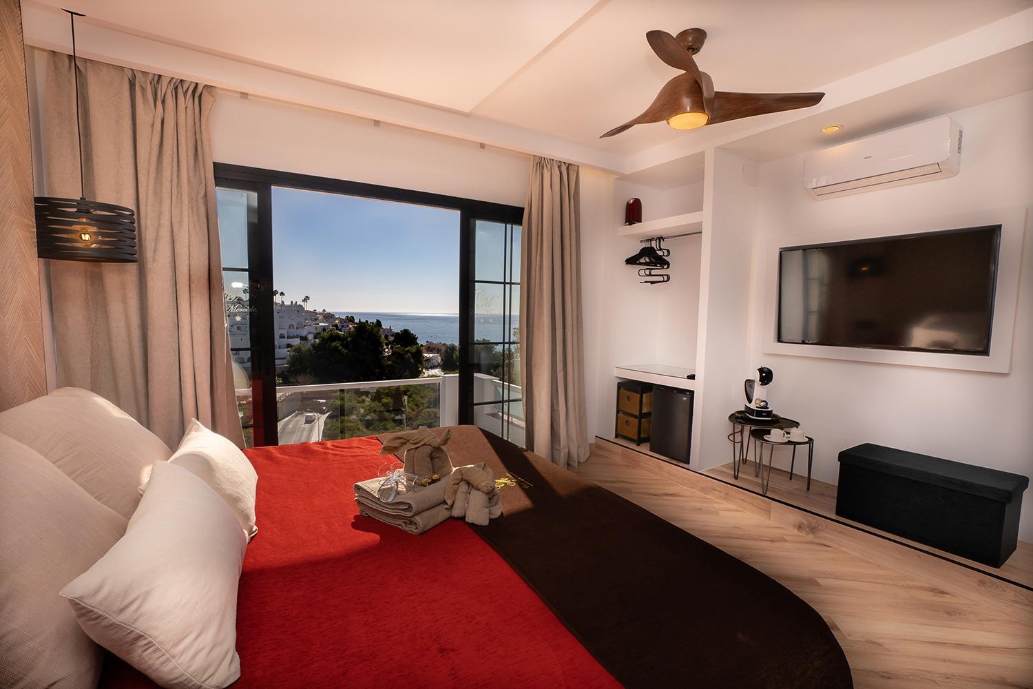 Suite with Terrace and Sea View photo 2